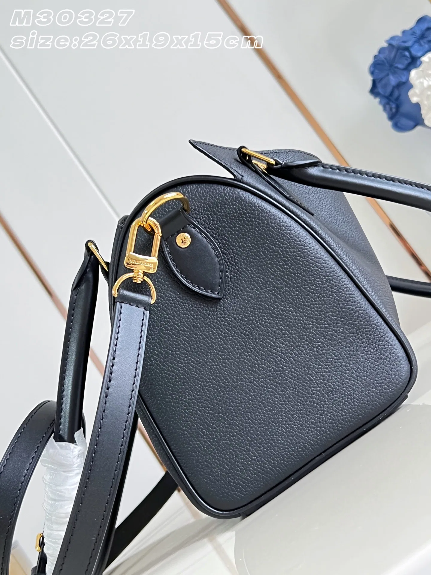 LV 27FW EJMGZXH 091 숄더백 3