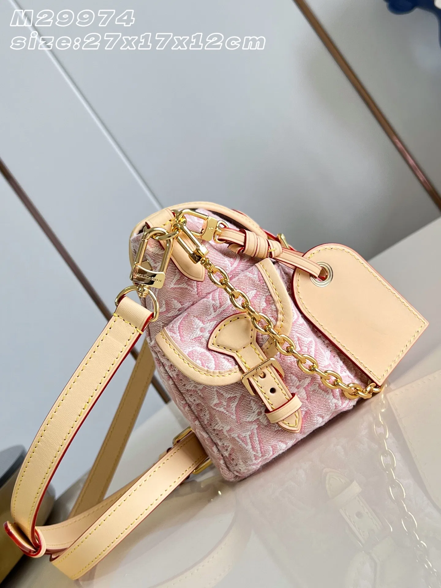 LV 27FW EJMGZXH 092 숄더백 4