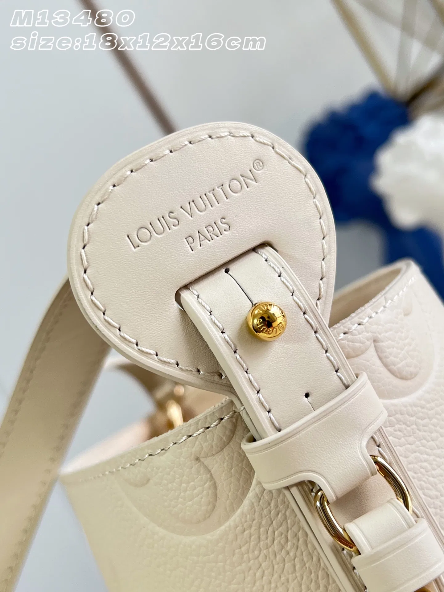 LV 27FW EJMGZXH 098 버킷백 4