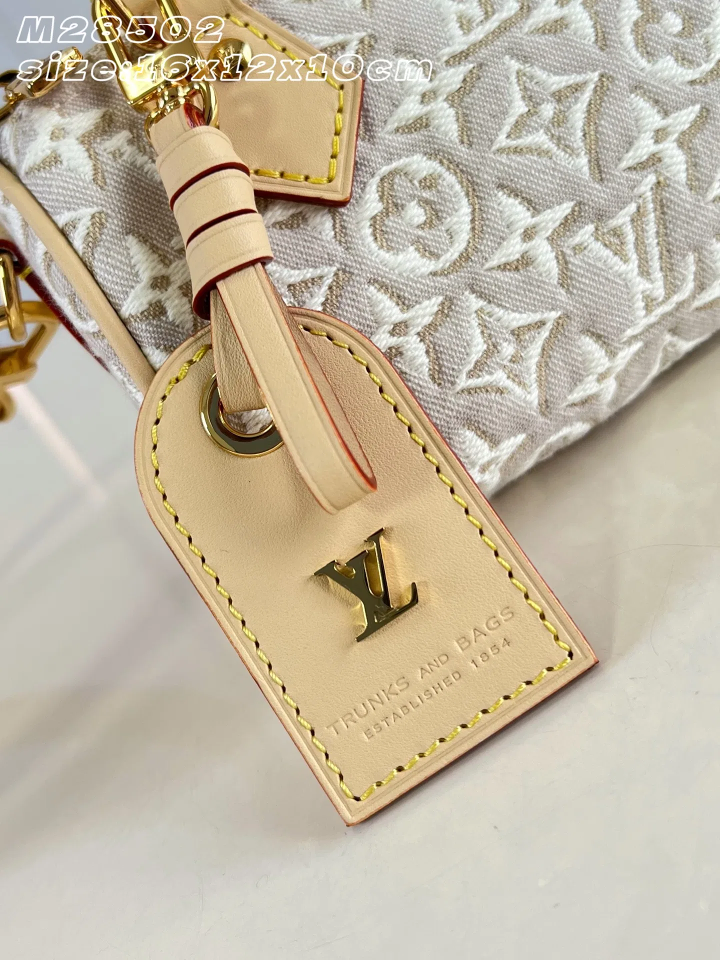 LV 27FW EJMGZXH 105 토트백 3