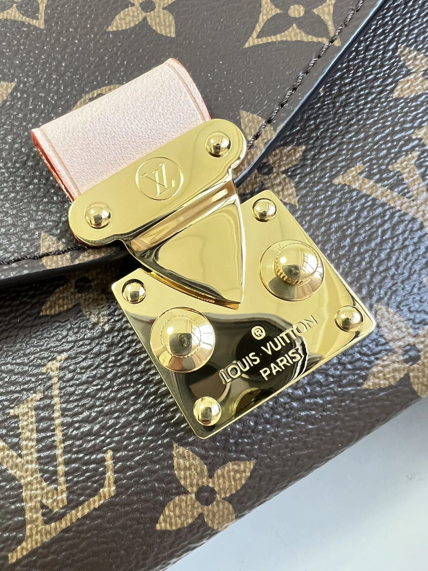 LV 27FW EJMGZXH 112 미니백 3