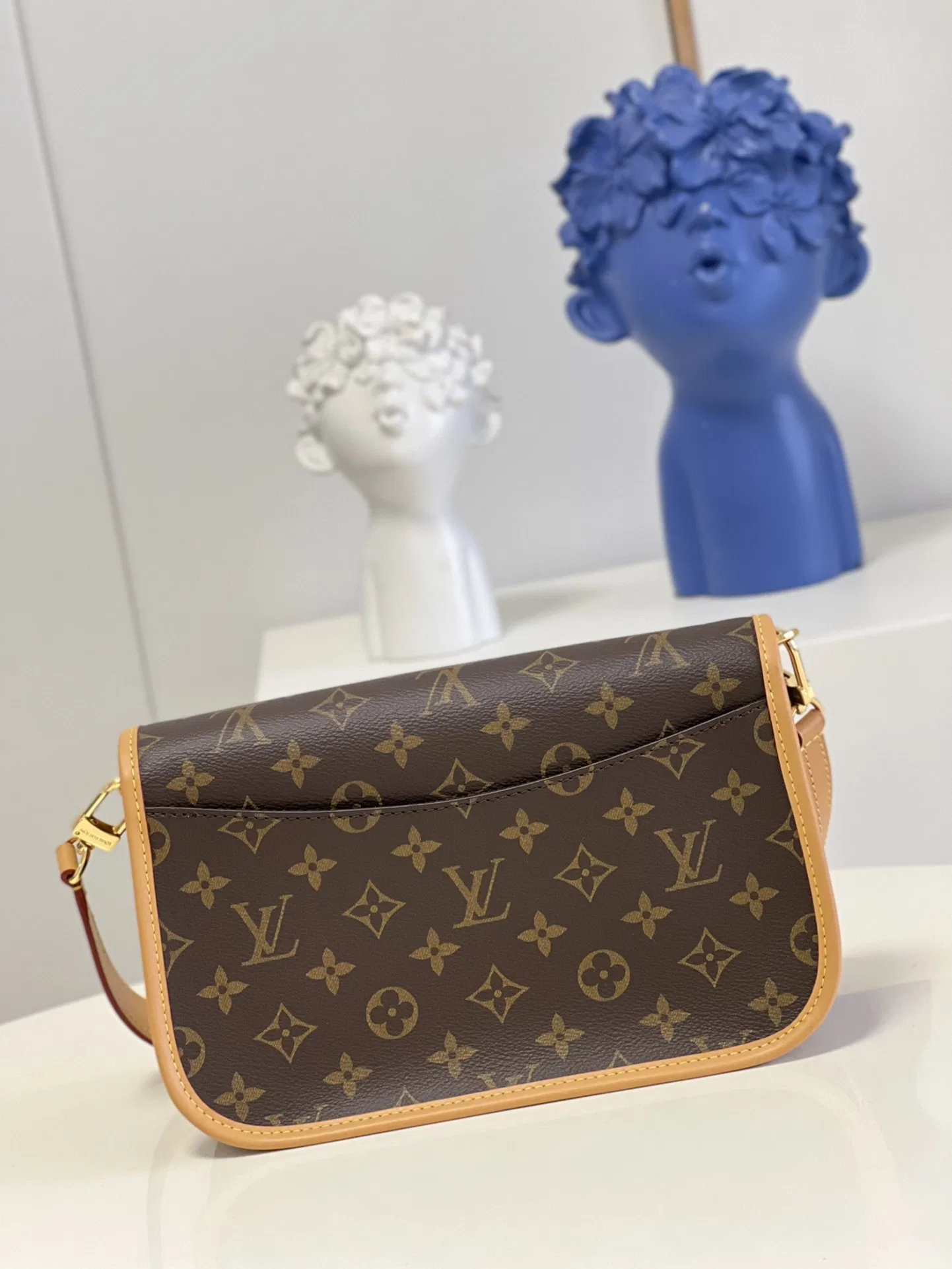 LV 27FW EJMGZXH 115 크로스백 5