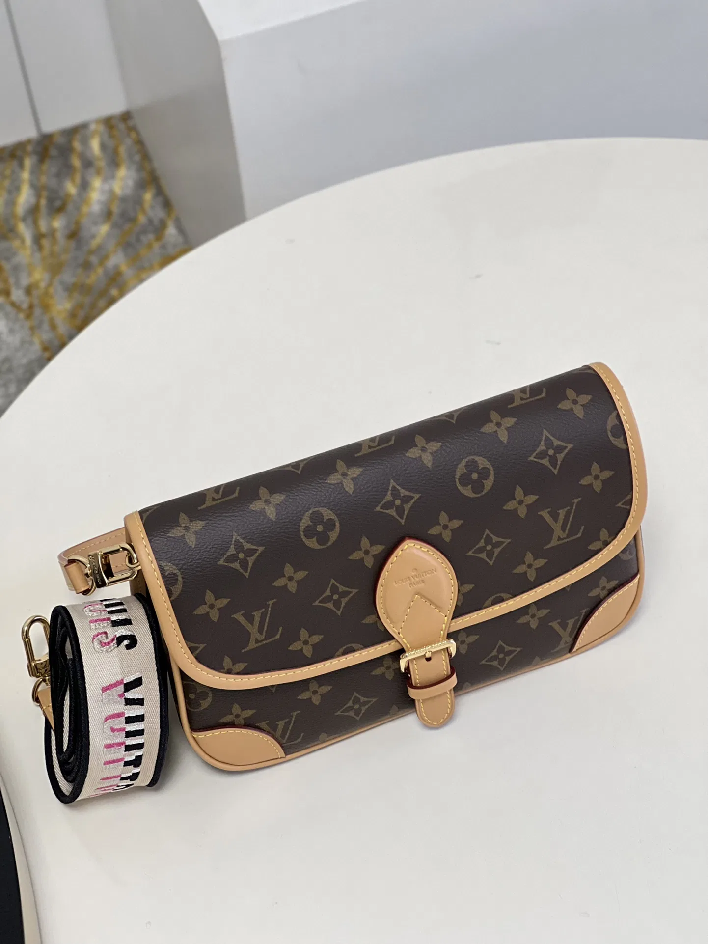 LV 27FW EJMGZXH 115 크로스백 6