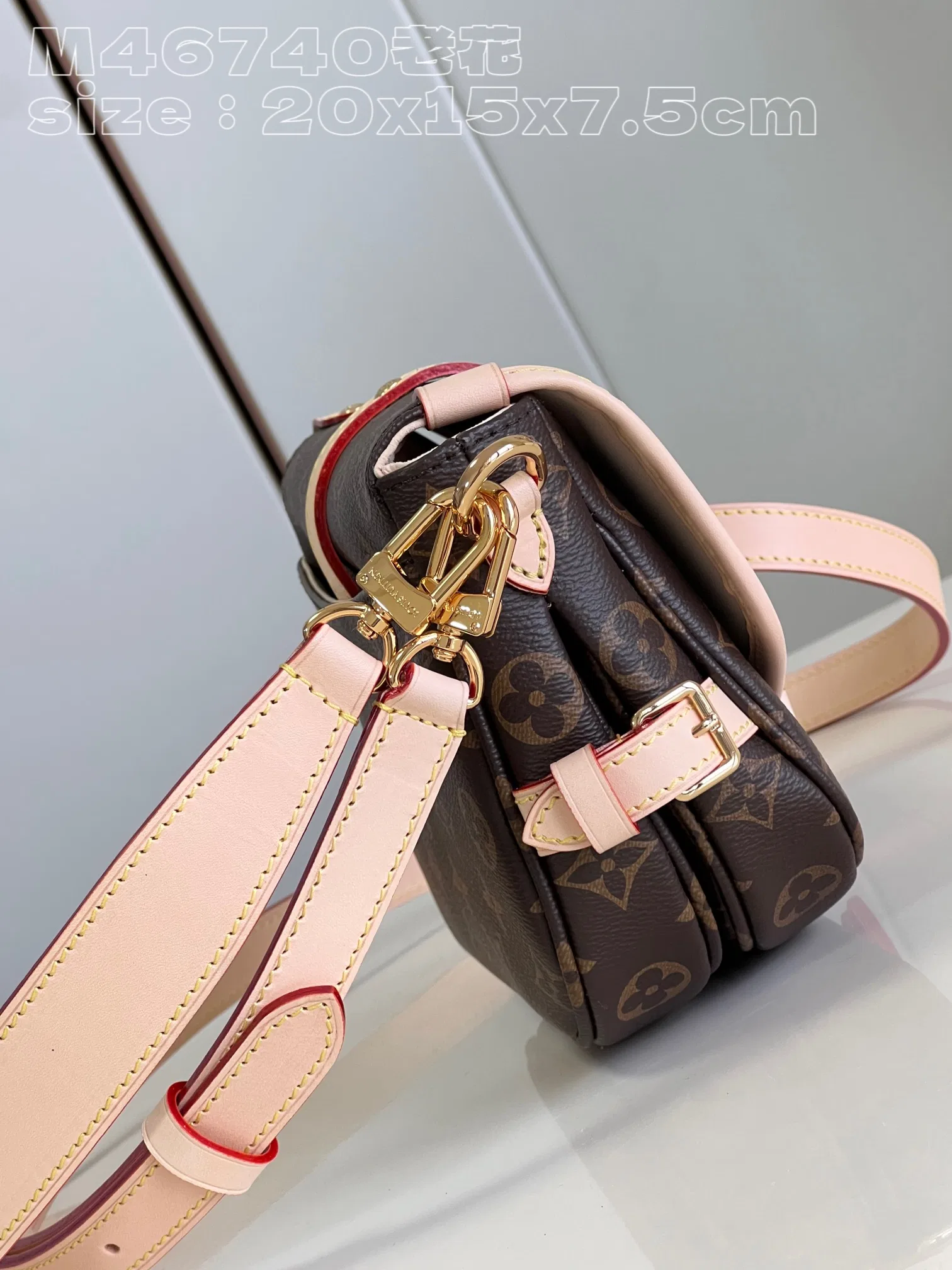 LV 27FW EJMGZXH 119 토트백 3