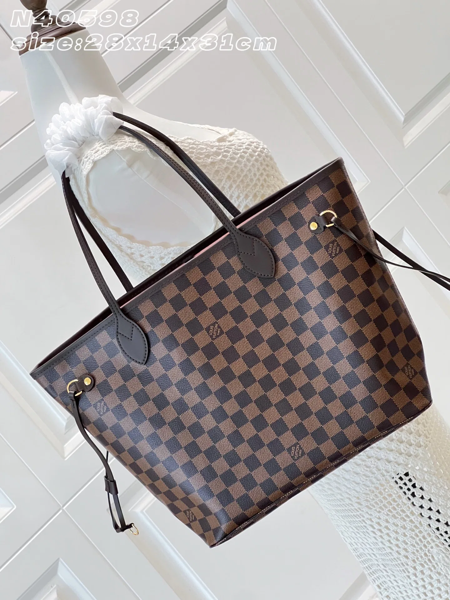 LV 27FW EJMGZXH 121 토트백