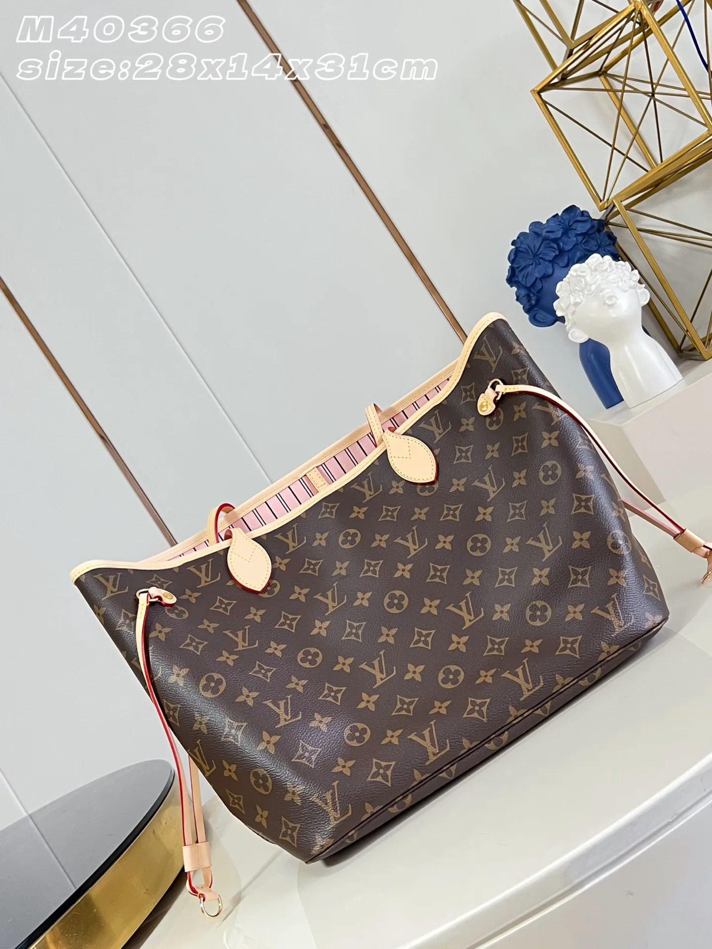 LV 27FW EJMGZXH 122 토트백