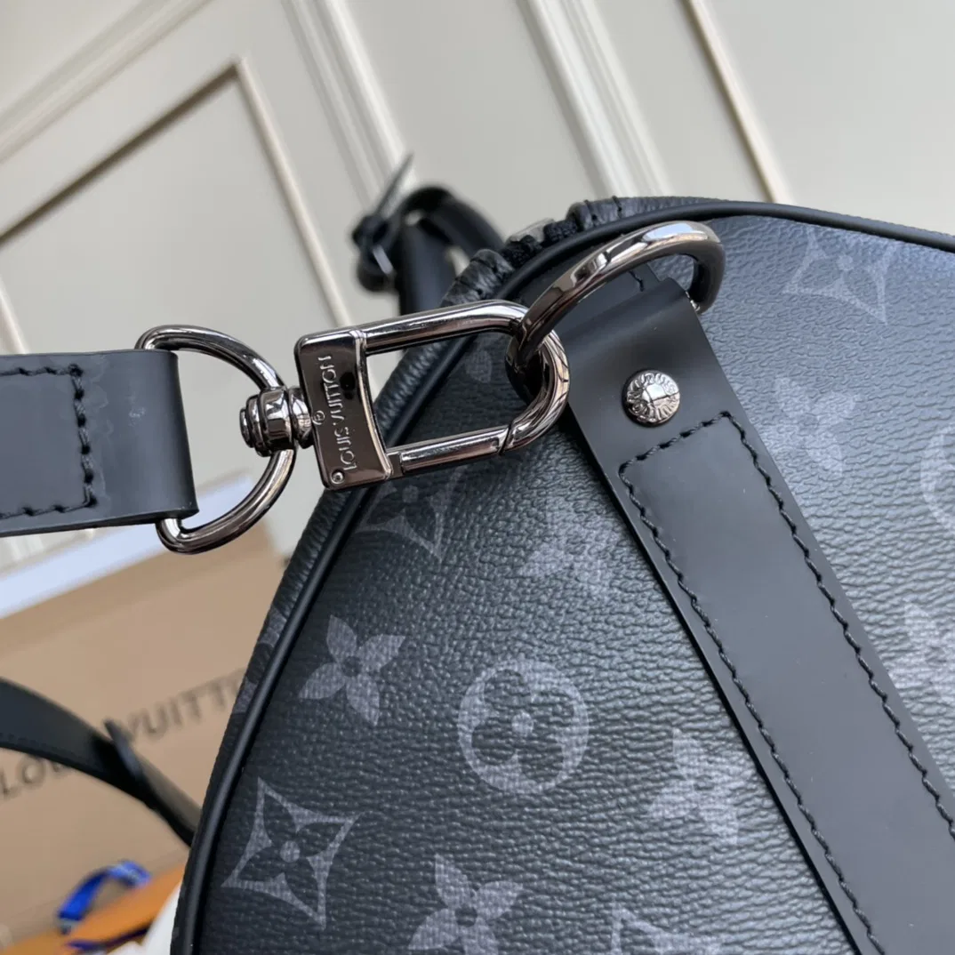 LV 27FW EJMGZXH 127 토트백 4