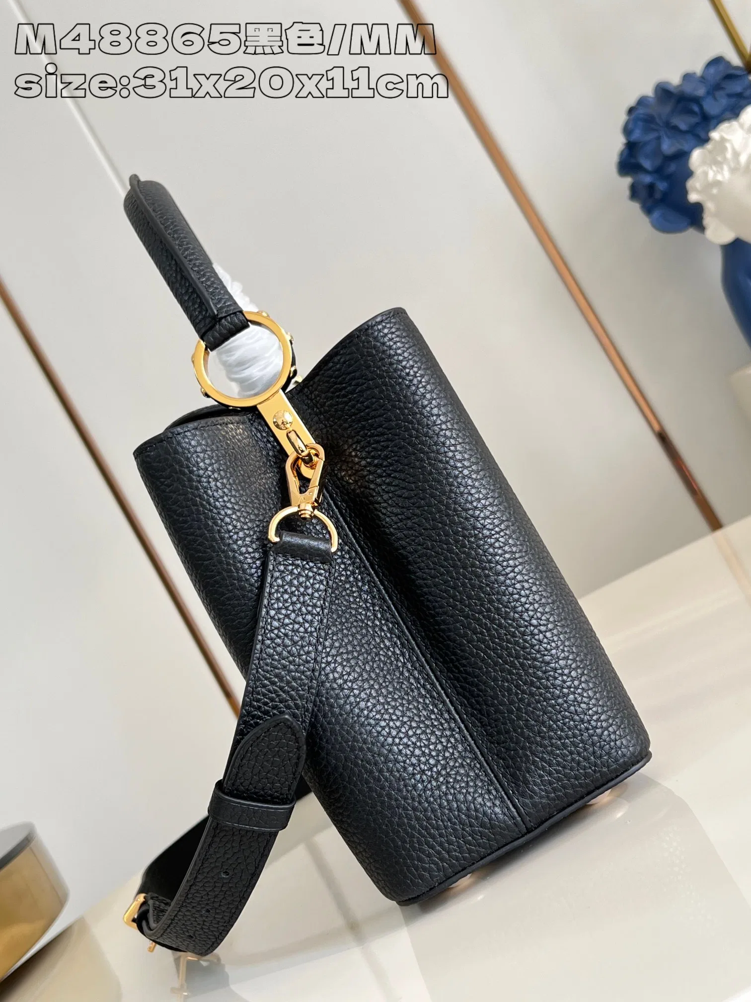 LV 27FW EJMGZXH 131 토트백 3
