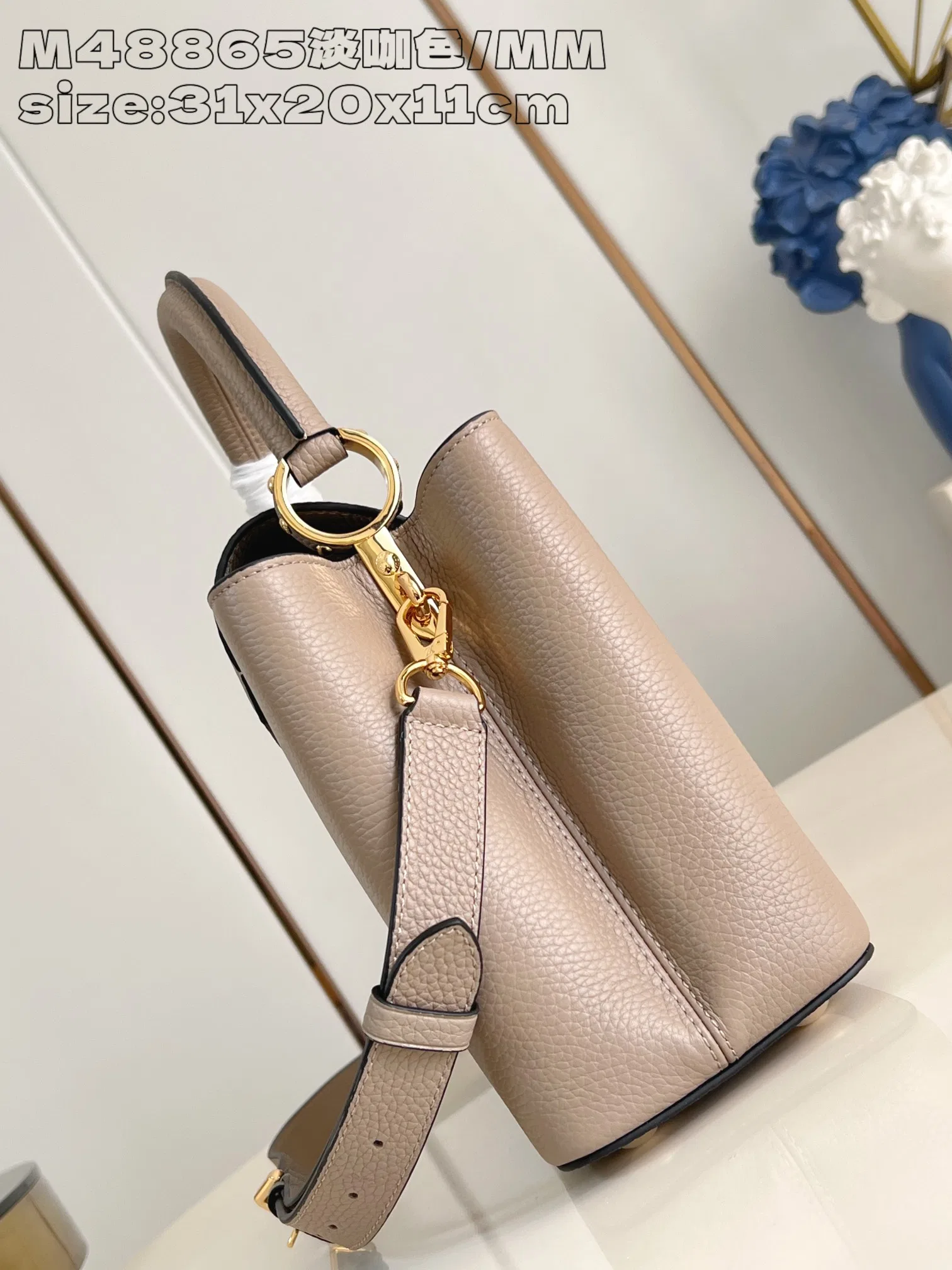 LV 27FW EJMGZXH 133 토트백 3