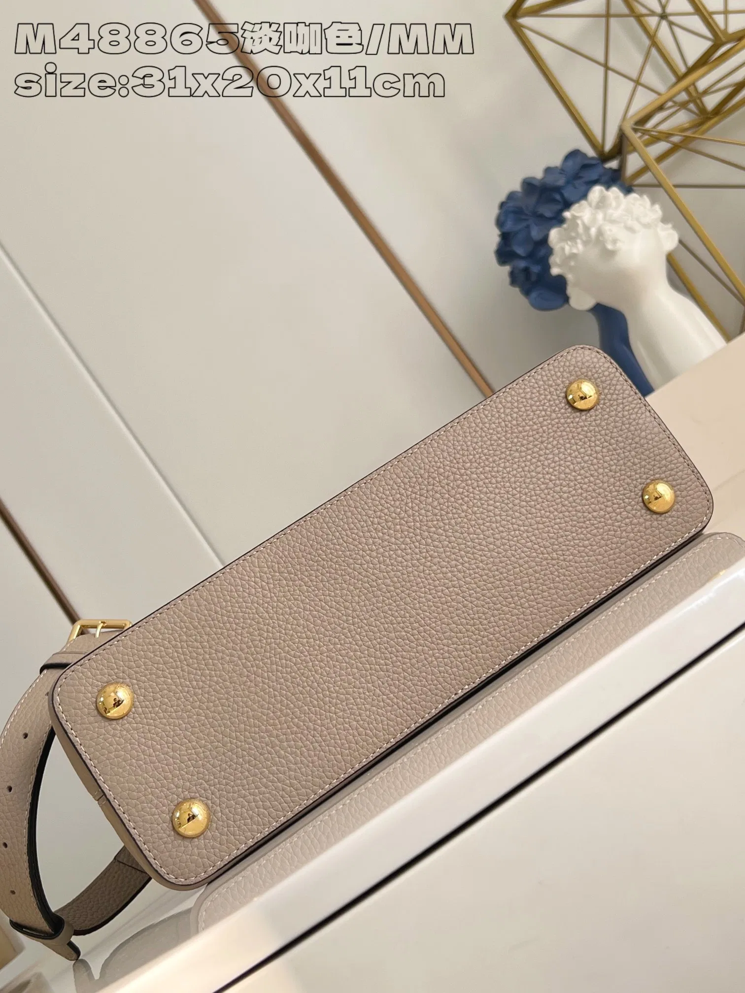 LV 27FW EJMGZXH 133 토트백 5