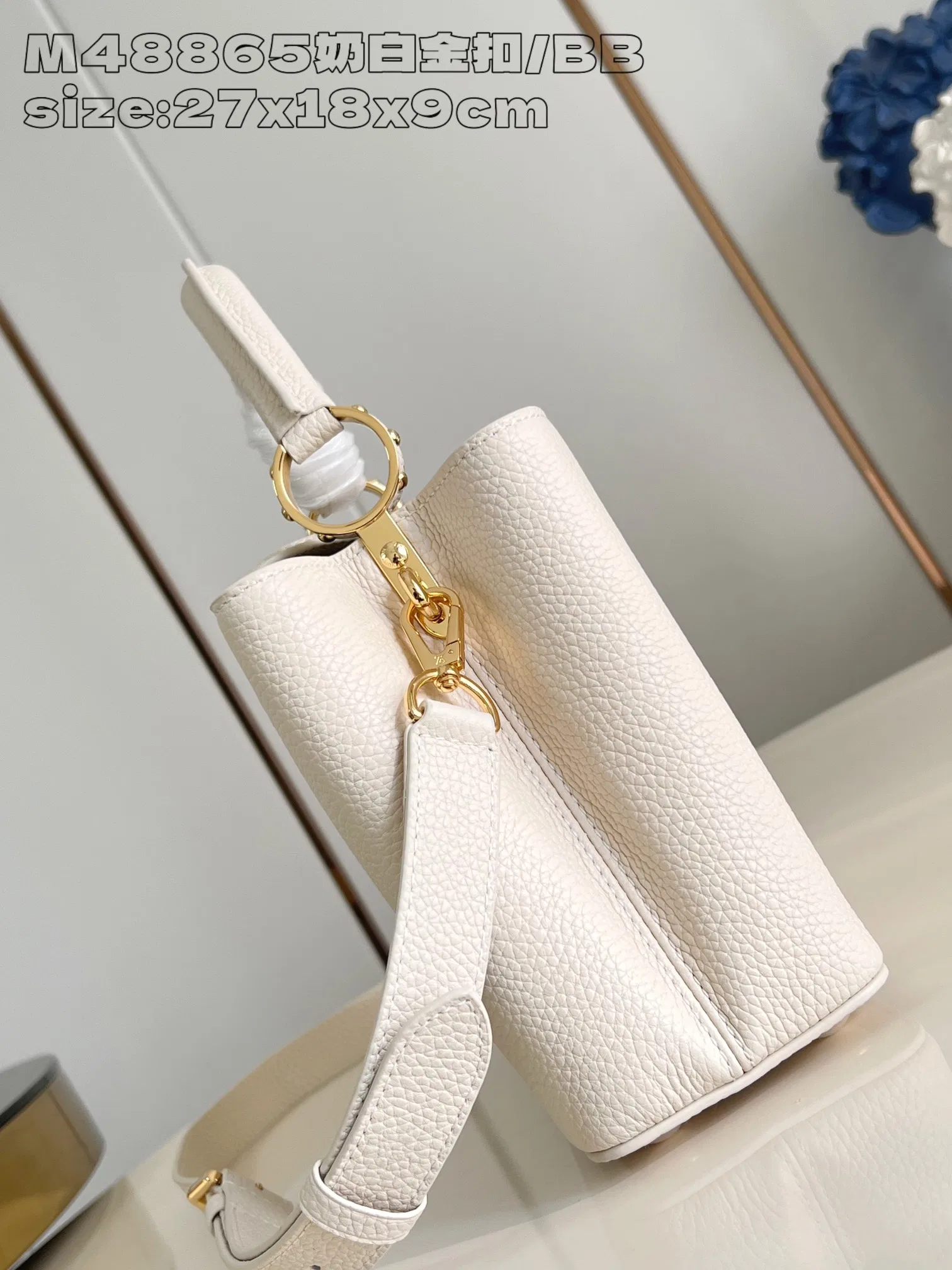 LV 27FW EJMGZXH 134 토트백 3