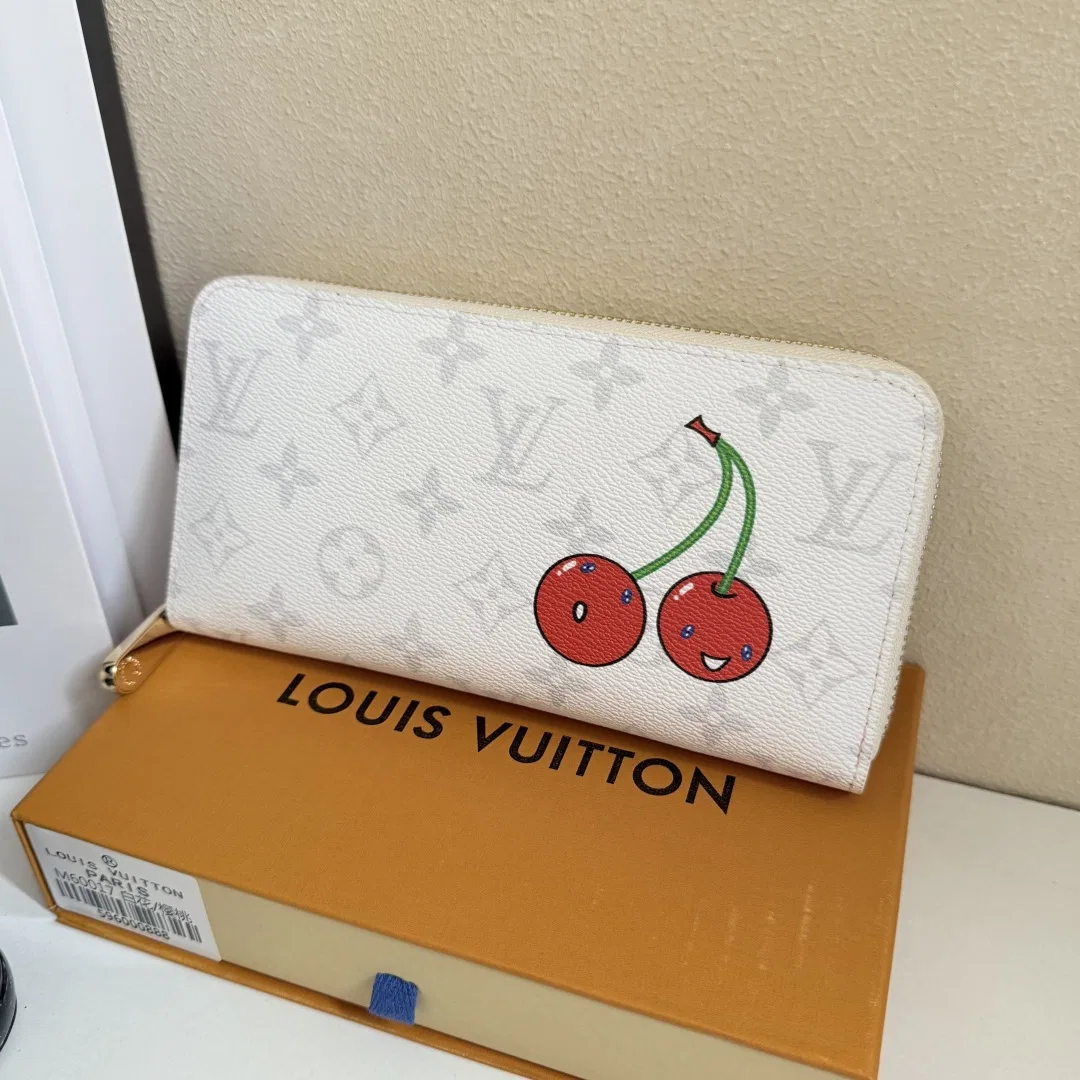 LV 27FW JBJVXGJ 040 장지갑