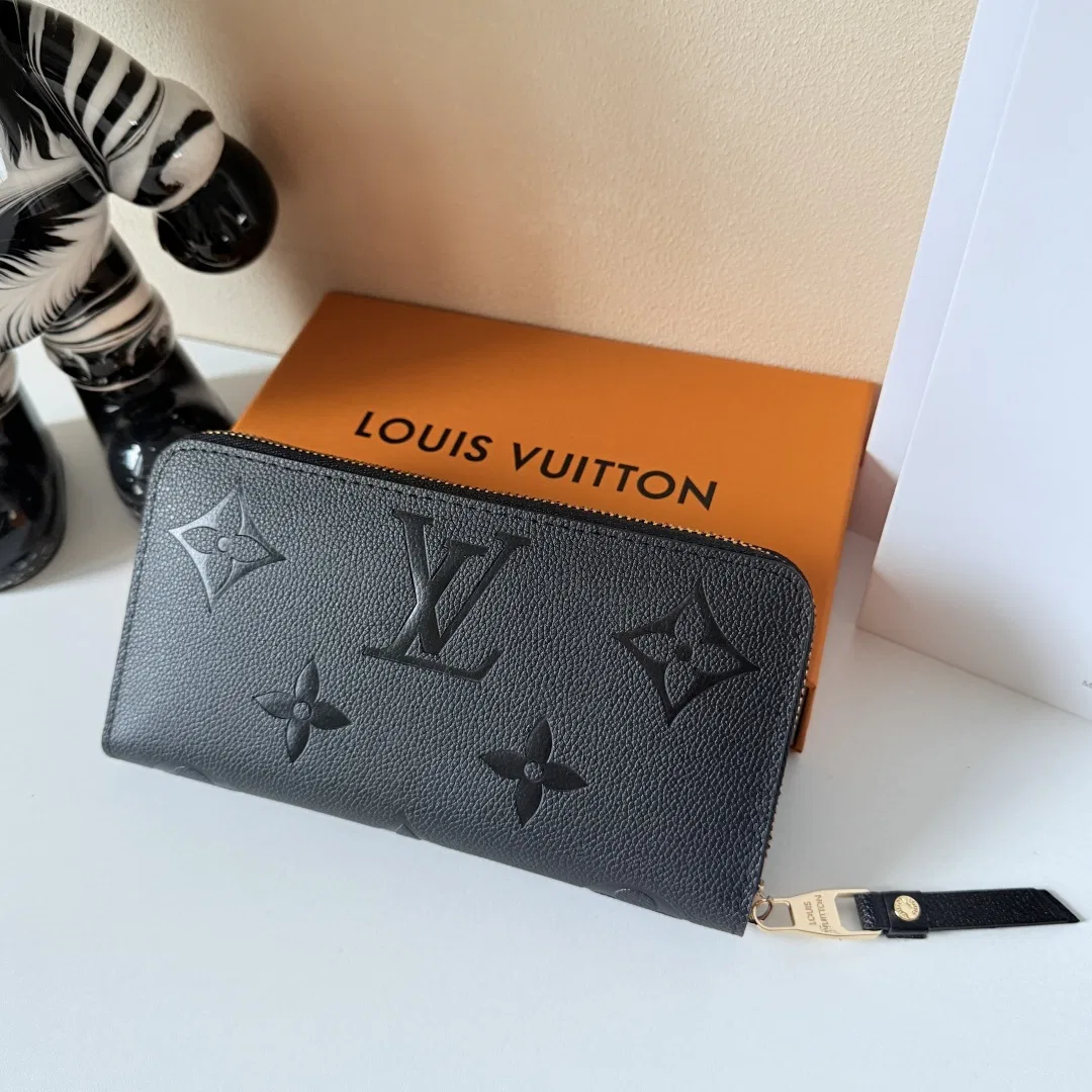 LV 27FW JBJVXGJ 045 장지갑