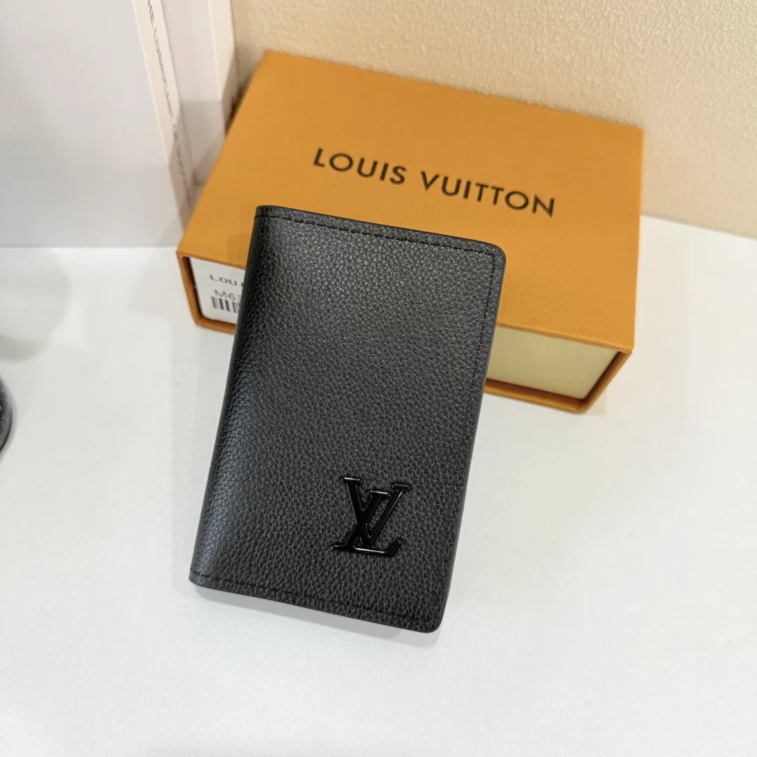 LV 27FW JBJVXGJ 052 장지갑