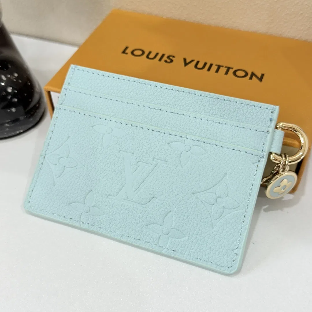 LV 27FW JBJVXGJ 054 카드지갑 3
