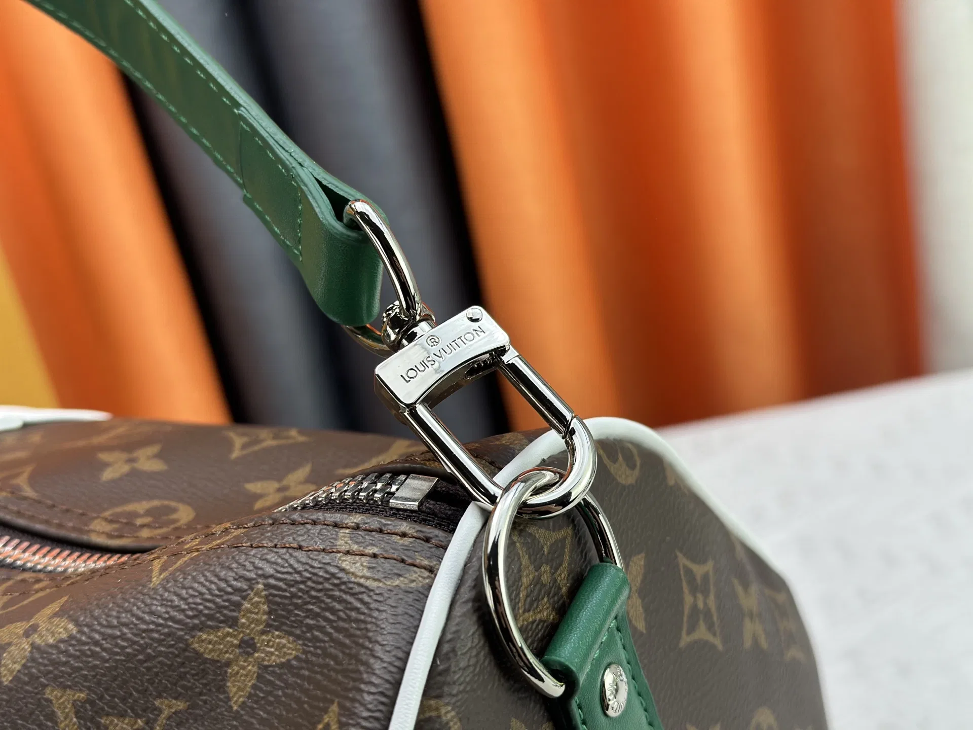 LV 27FW JBJVXGJ 067 토트백 6