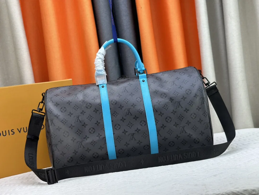 LV 27FW JBJVXGJ 068 토트백 4