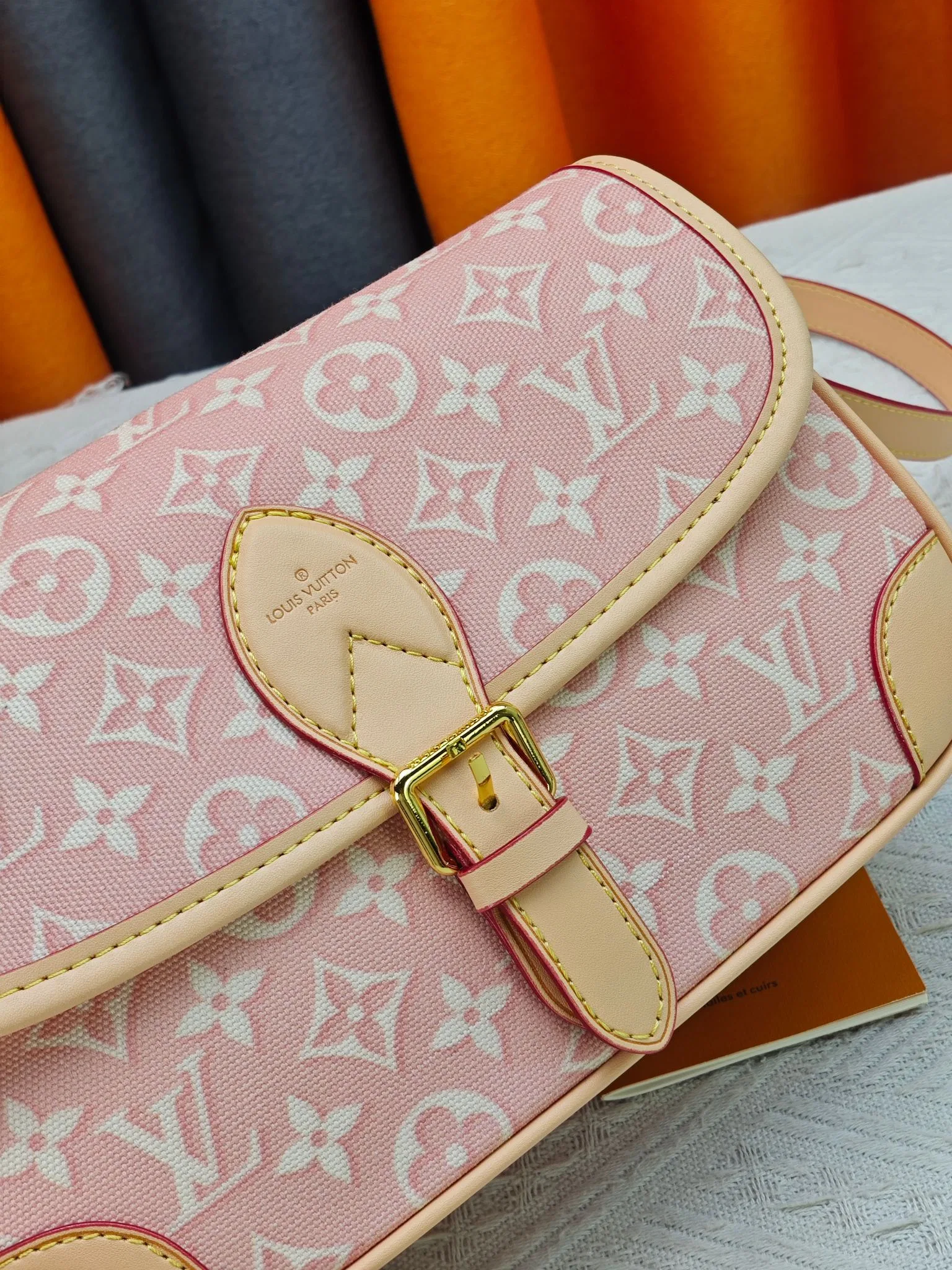 LV 27FW JBJVXGJ 073 숄더백 6