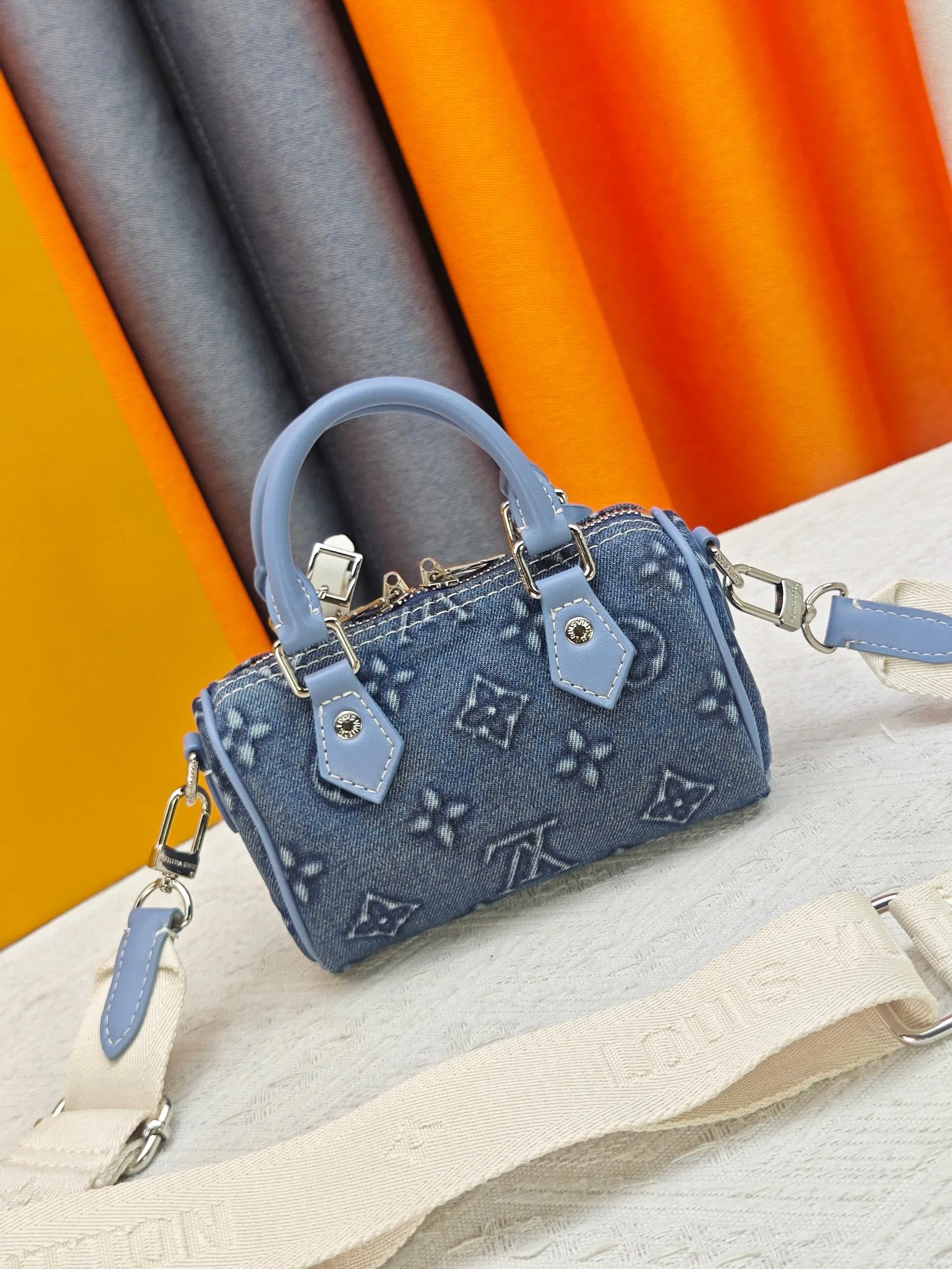 LV 27FW JBJVXGJ 080 토트백 4
