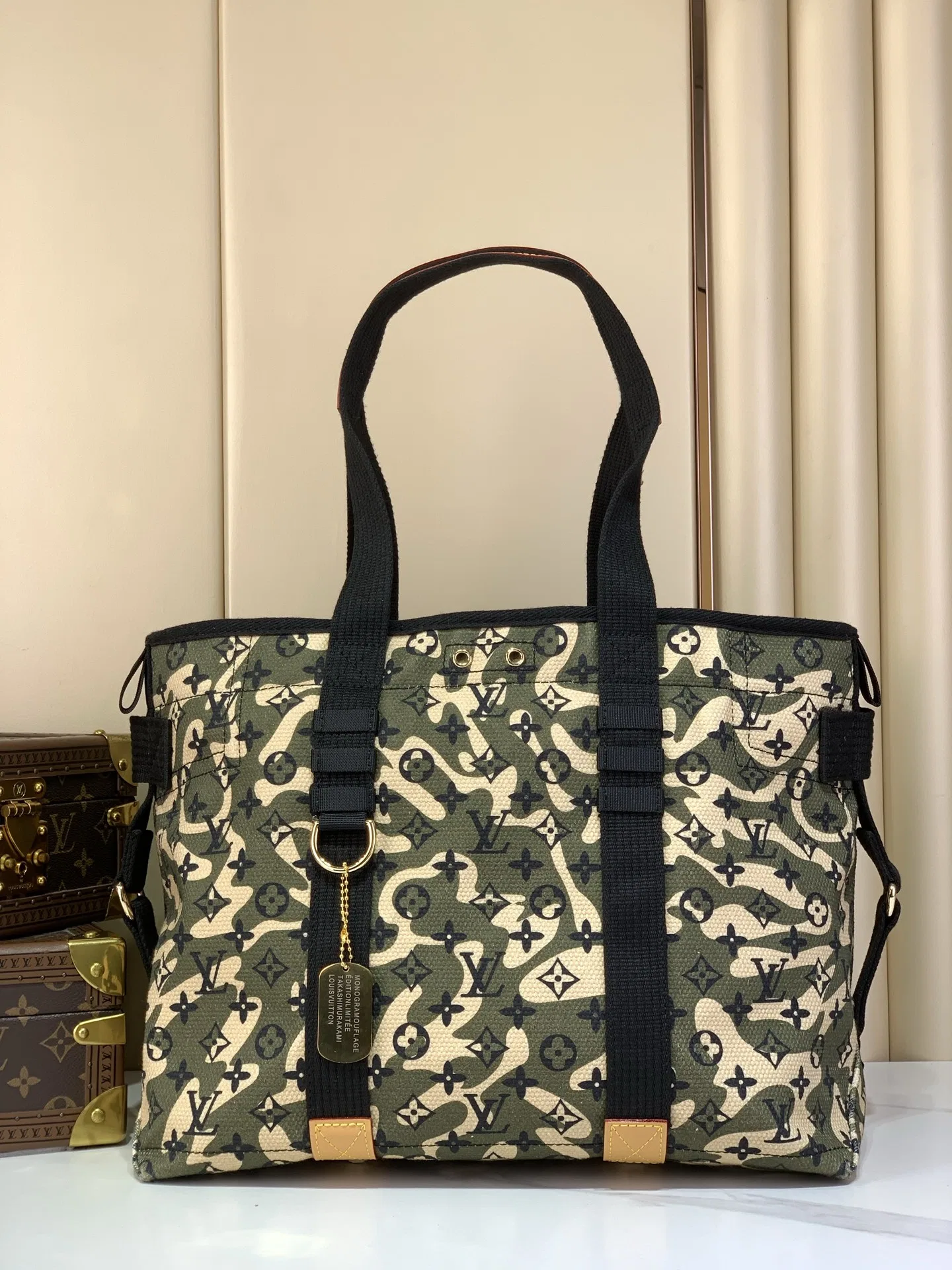 LV 27FW LDWAQLG 044 토트백