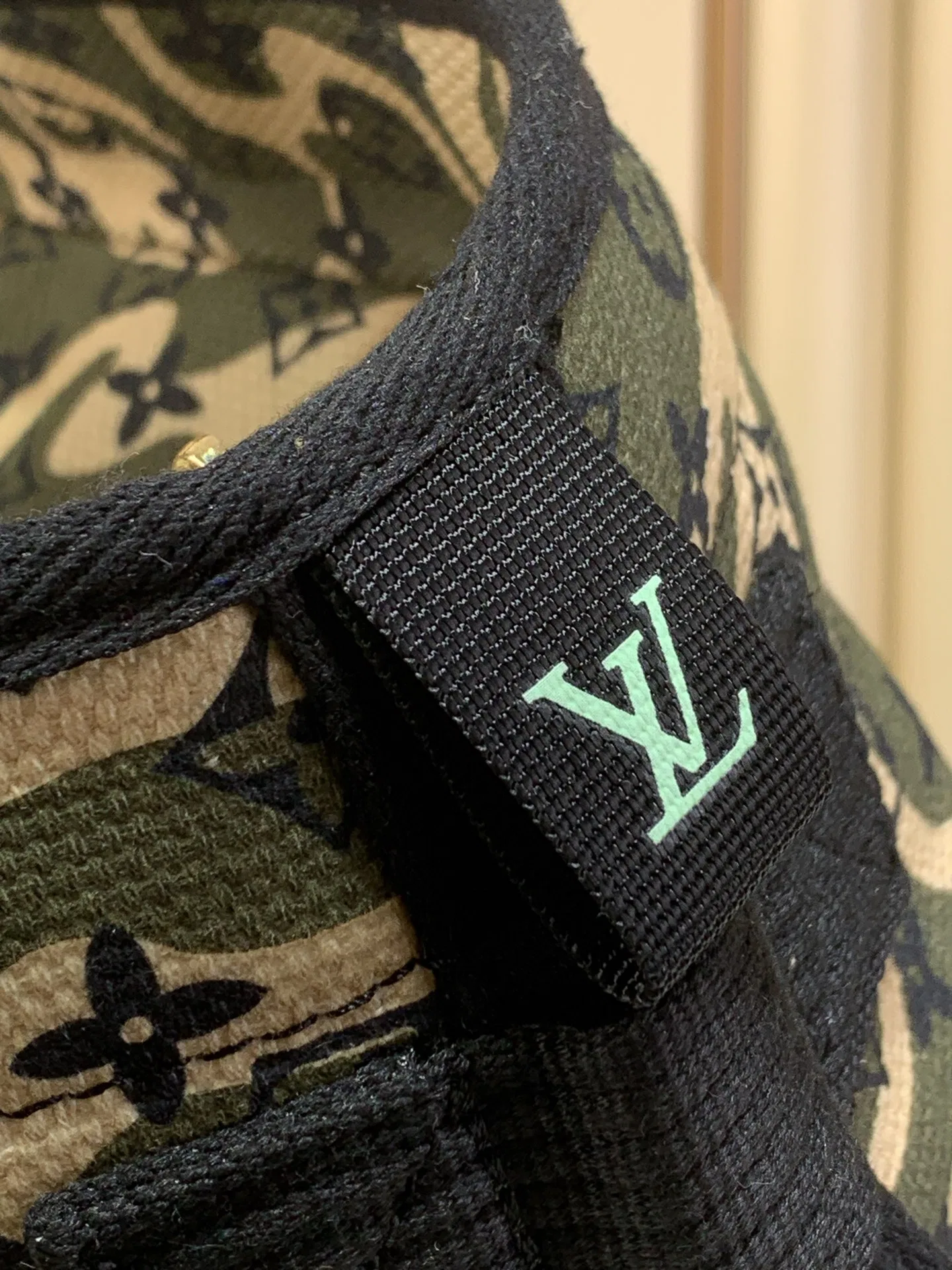 LV 27FW LDWAQLG 044 토트백 5