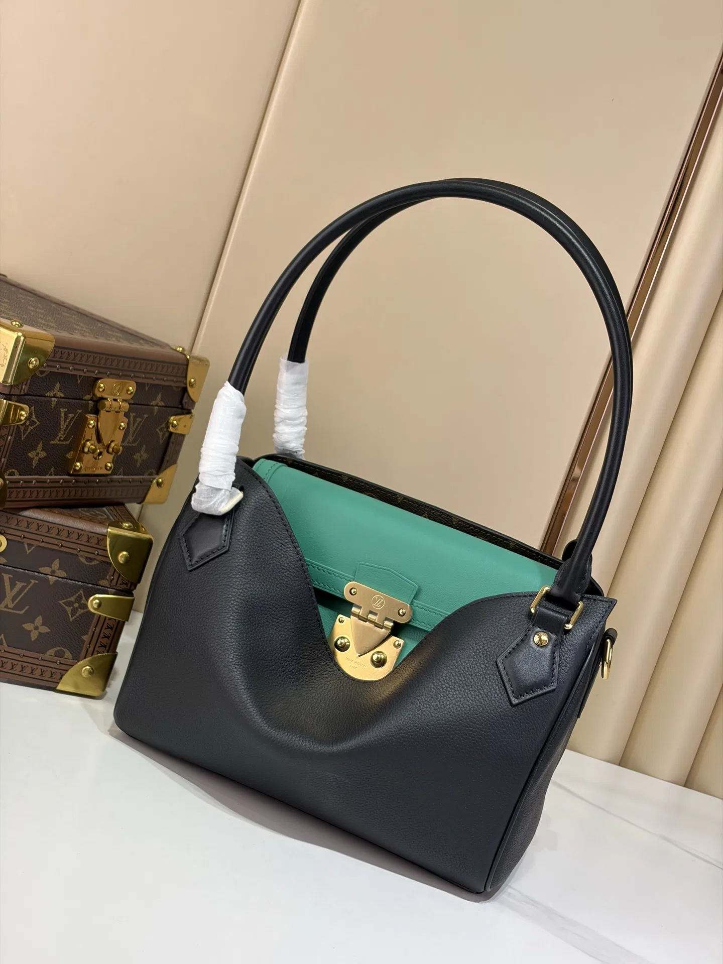 LV 27FW LDWAQLG 082 토트백