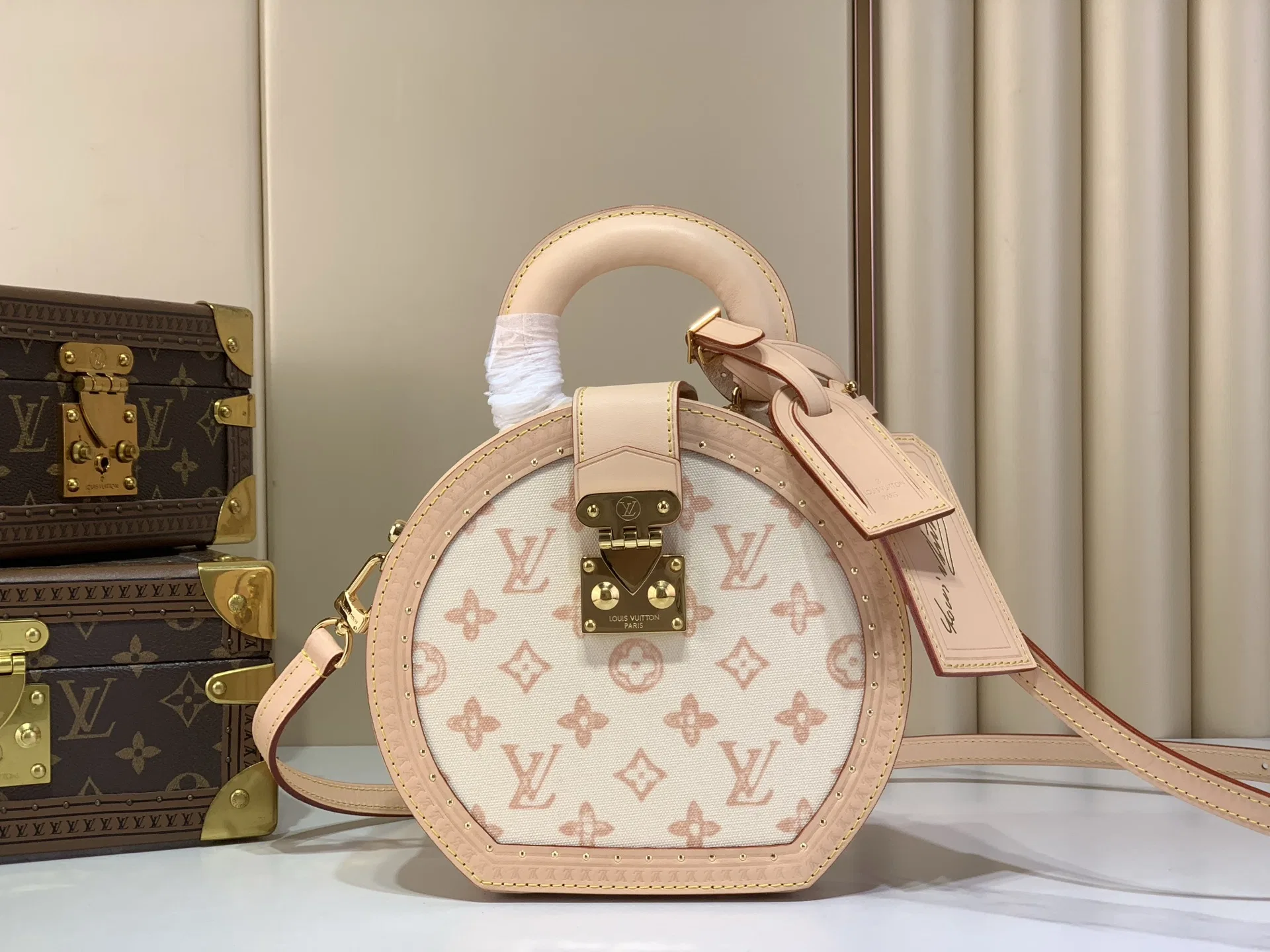 LV 27FW LDWAQLG 118 토트백