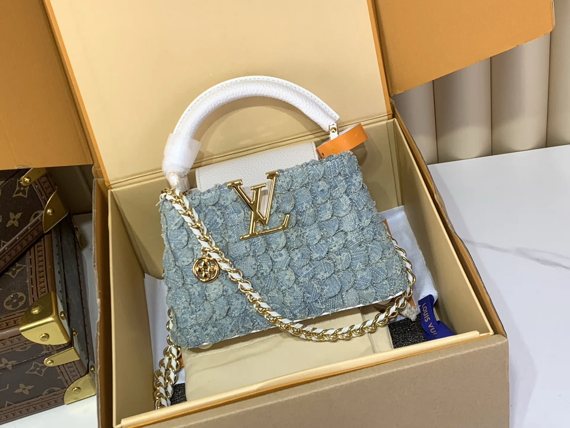 LV 27FW LDWAQLG 127 토트백