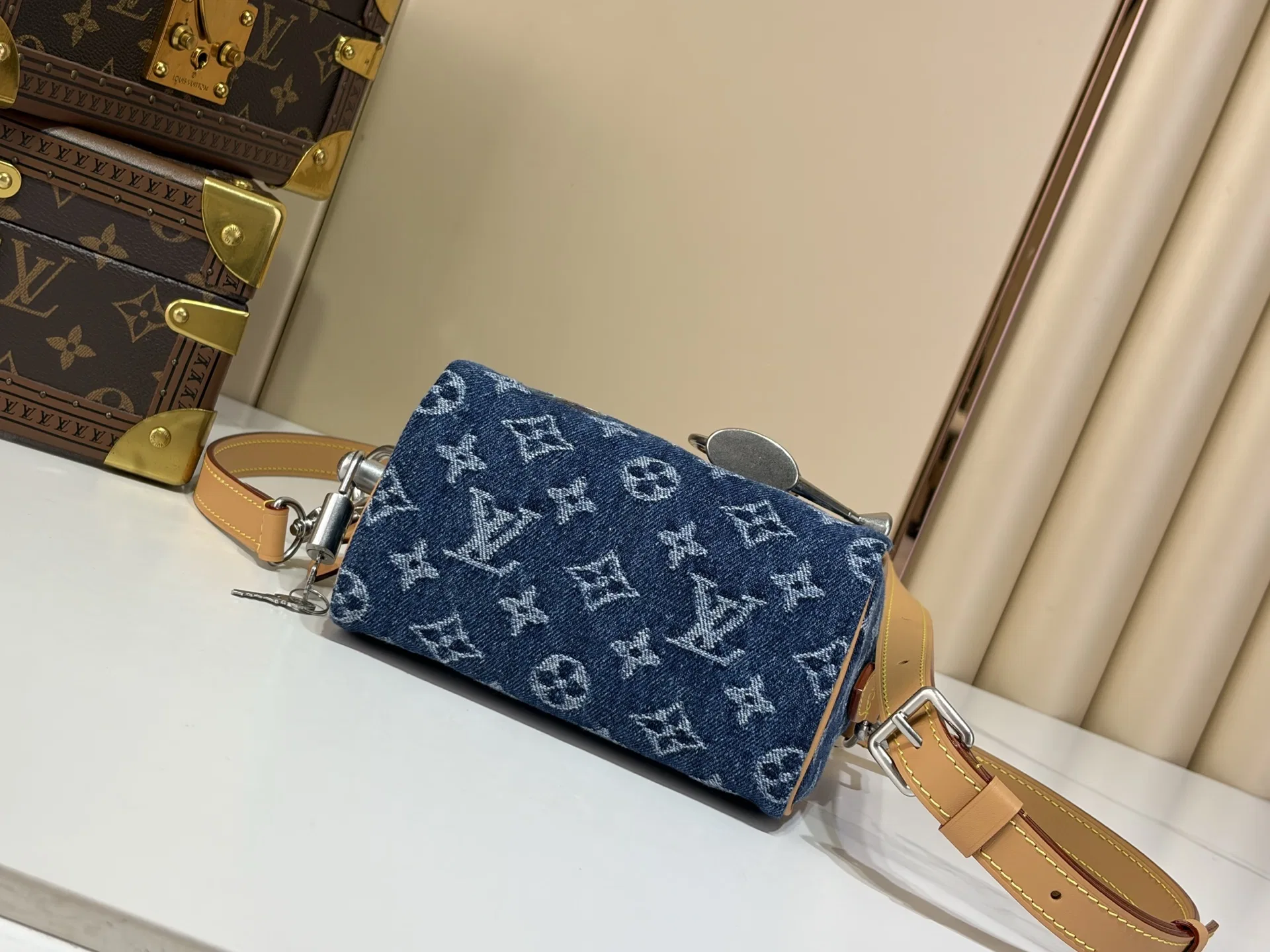 LV 27FW LDWAQLG 144 미니백 4