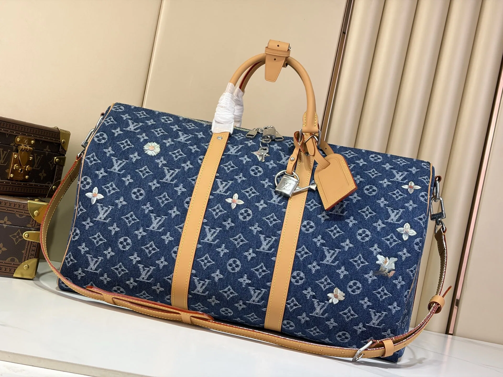 LV 27FW LDWAQLG 145 토트백