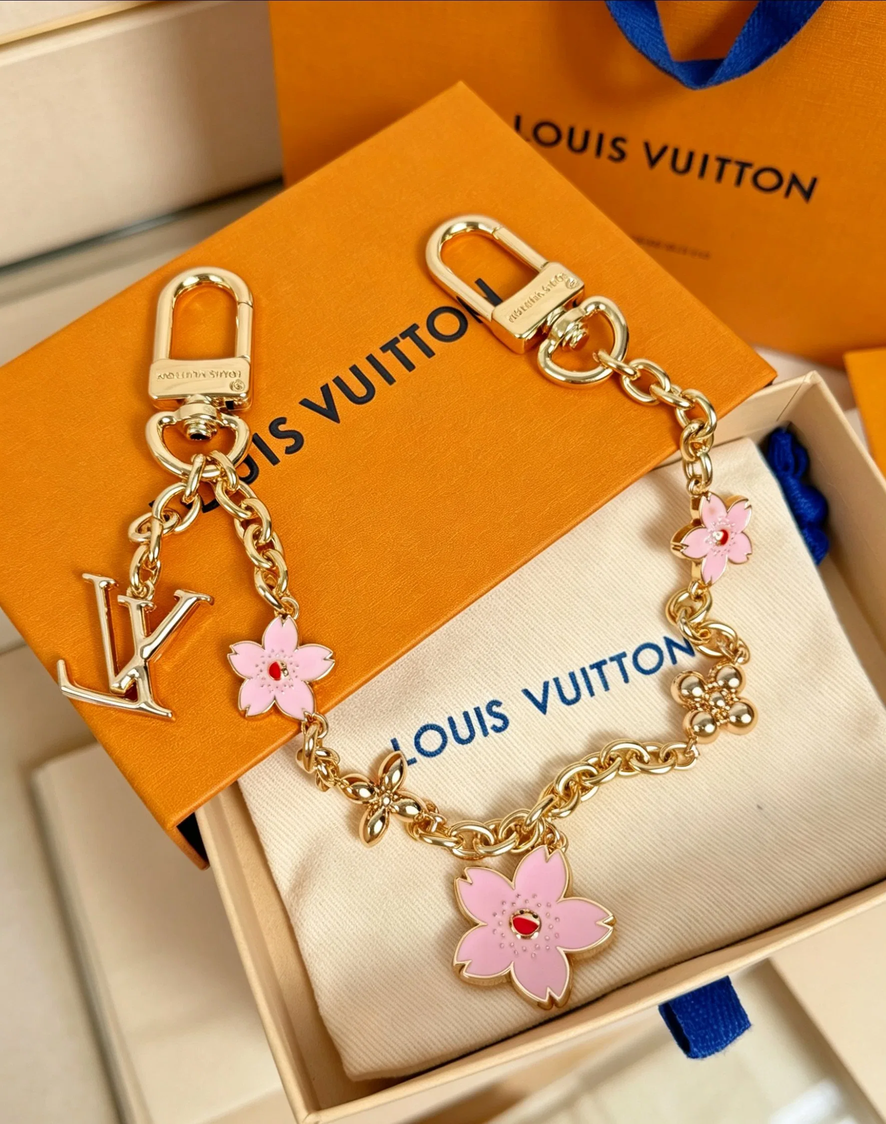 LV 27FW QCBNDNQ 005 참