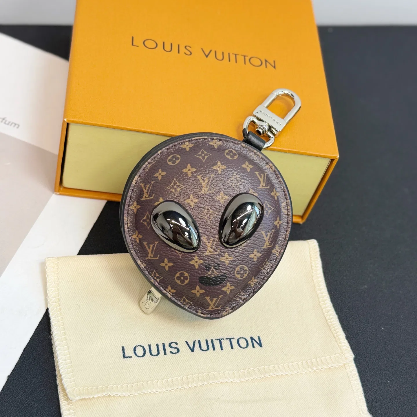 LV 27FW QCYEEAU 020 참 5