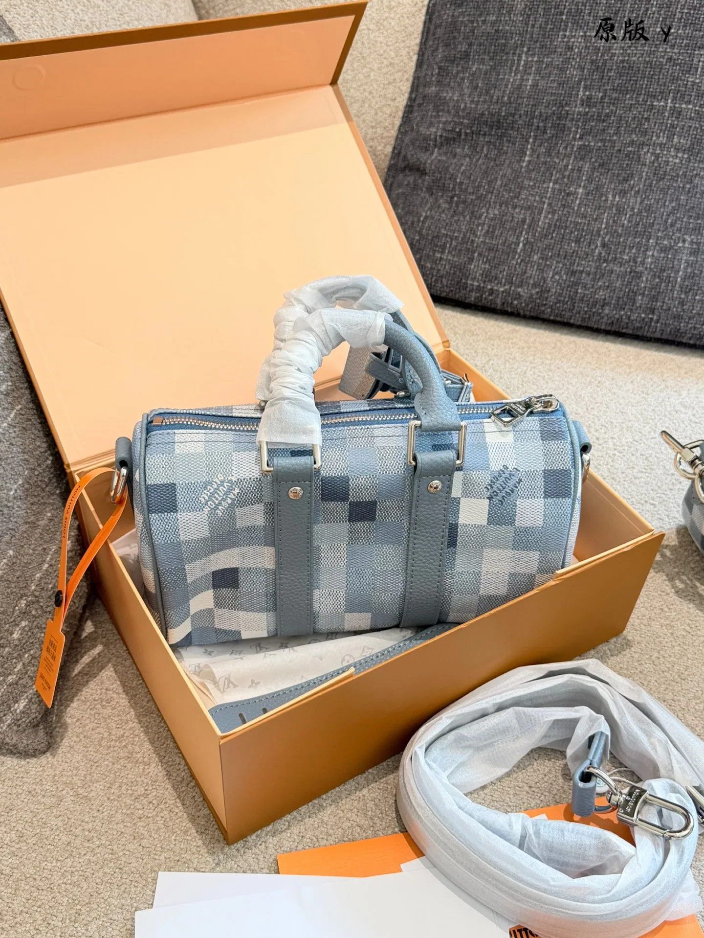 LV 27FW QCYEEAU 033 토트백 5