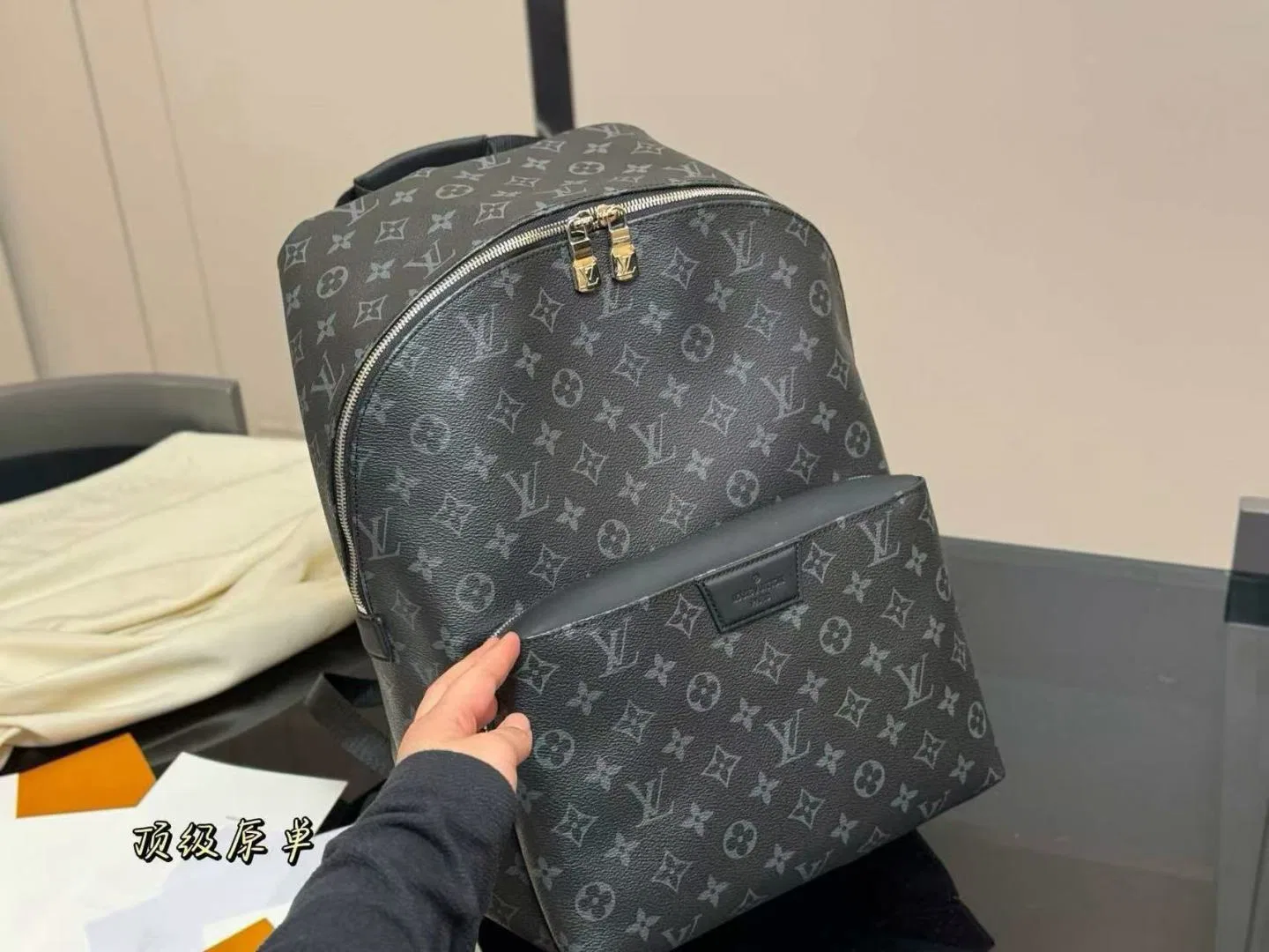 LV 27FW QVUSQNN 105 백팩