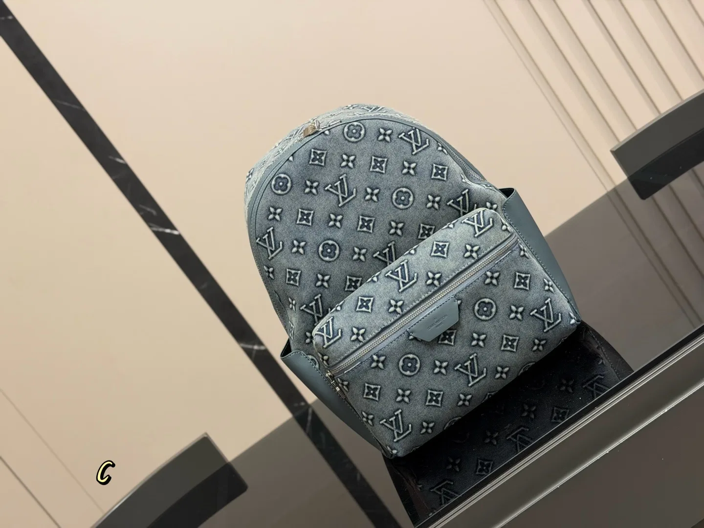 LV 27FW QVUSQNN 110 백팩