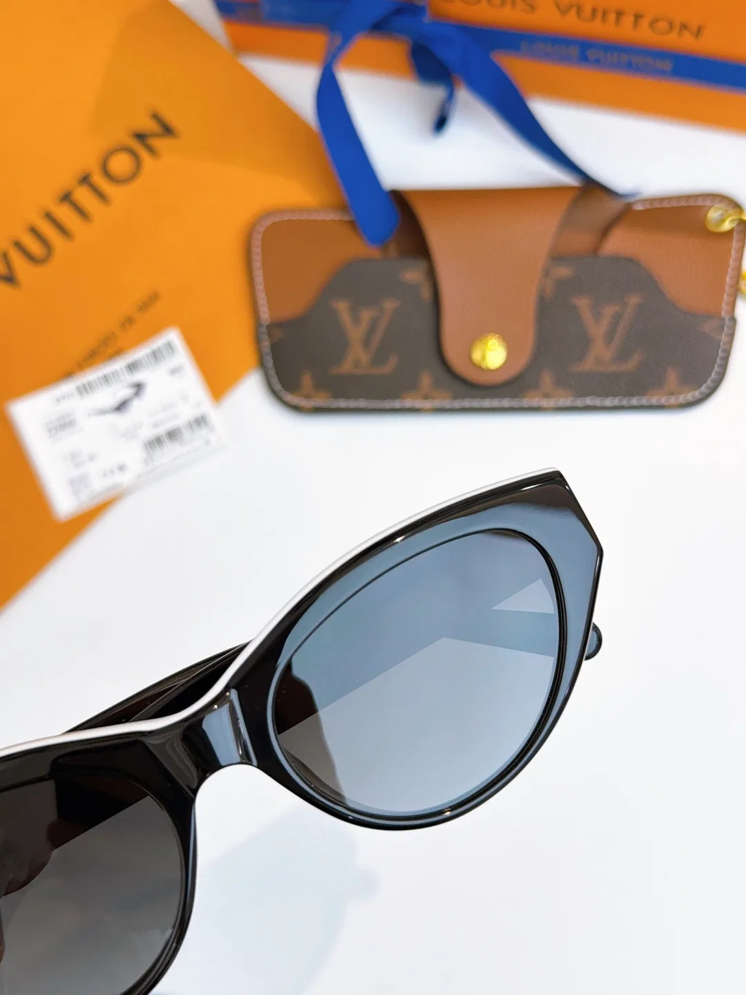 LV 27FW QVUSQNN 185 선글라스 3