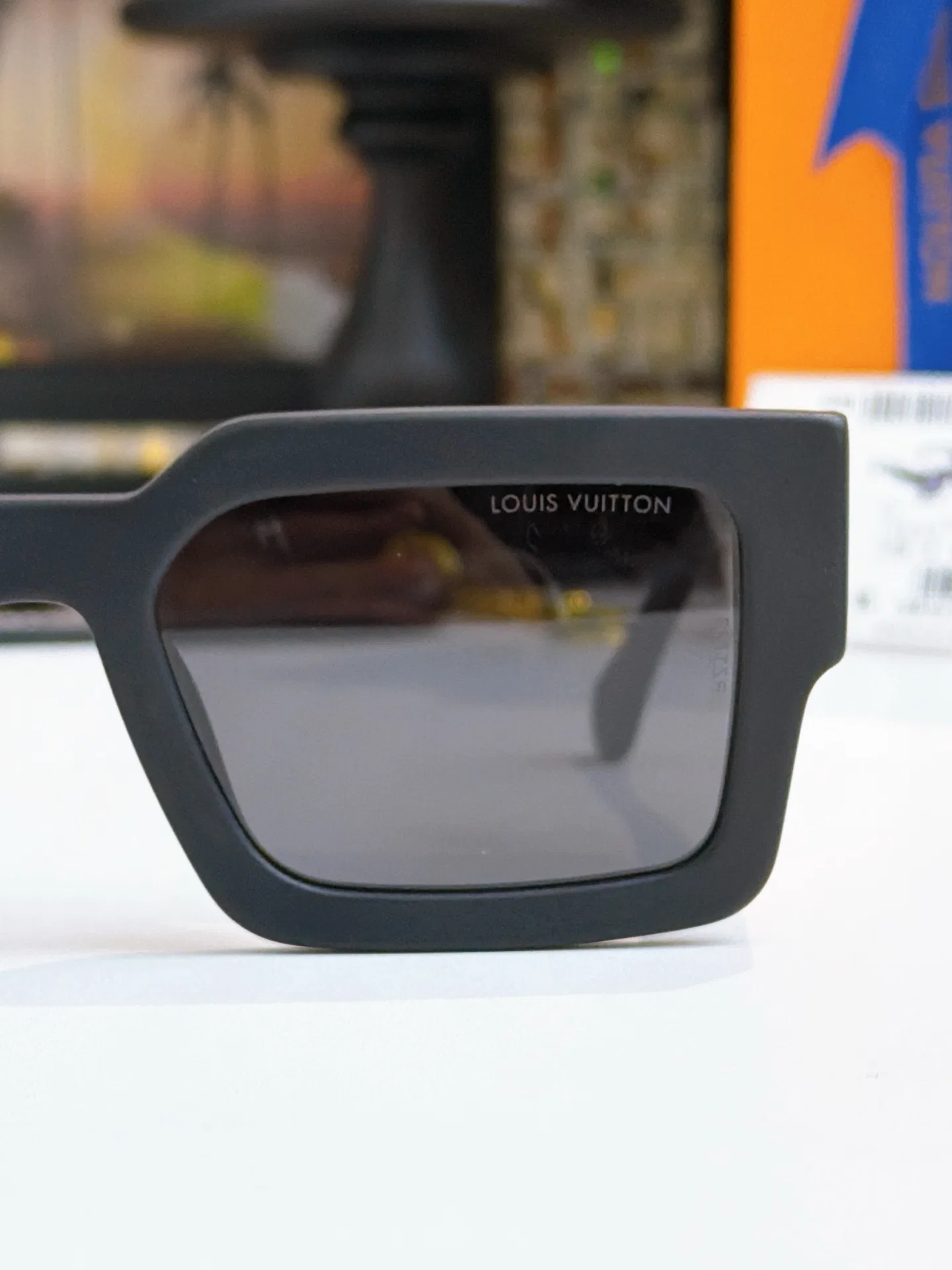 LV 27FW QVUSQNN 190 선글라스 4