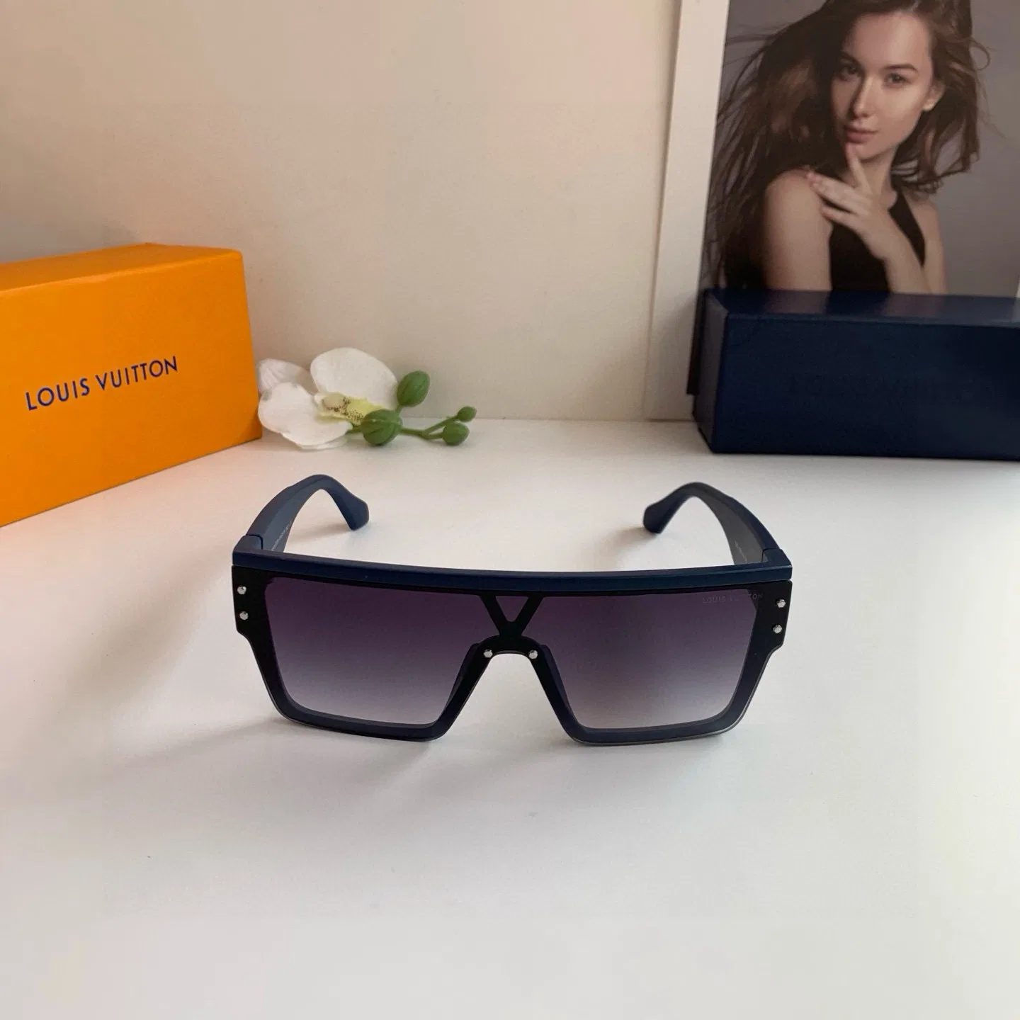 LV 27FW QVUSQNN 243 선글라스 4