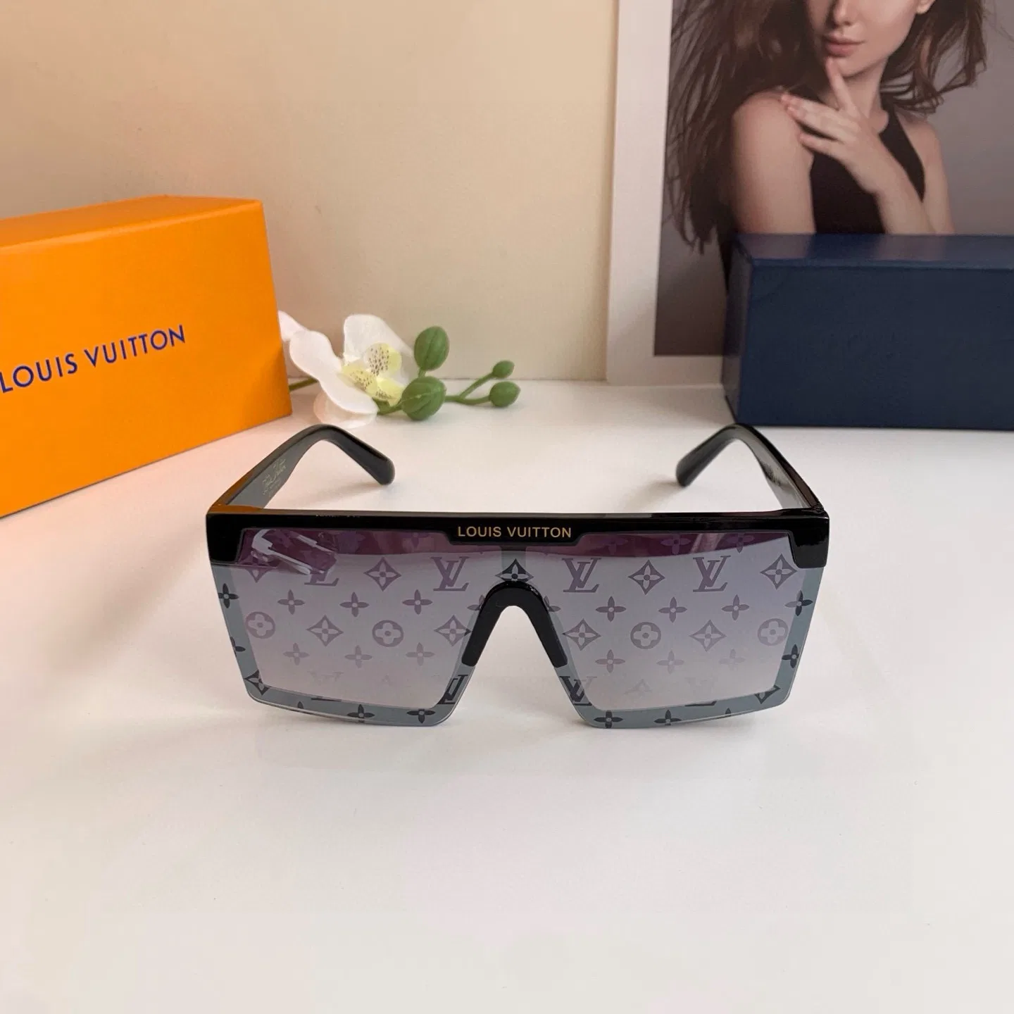 LV 27FW QVUSQNN 244 선글라스 4