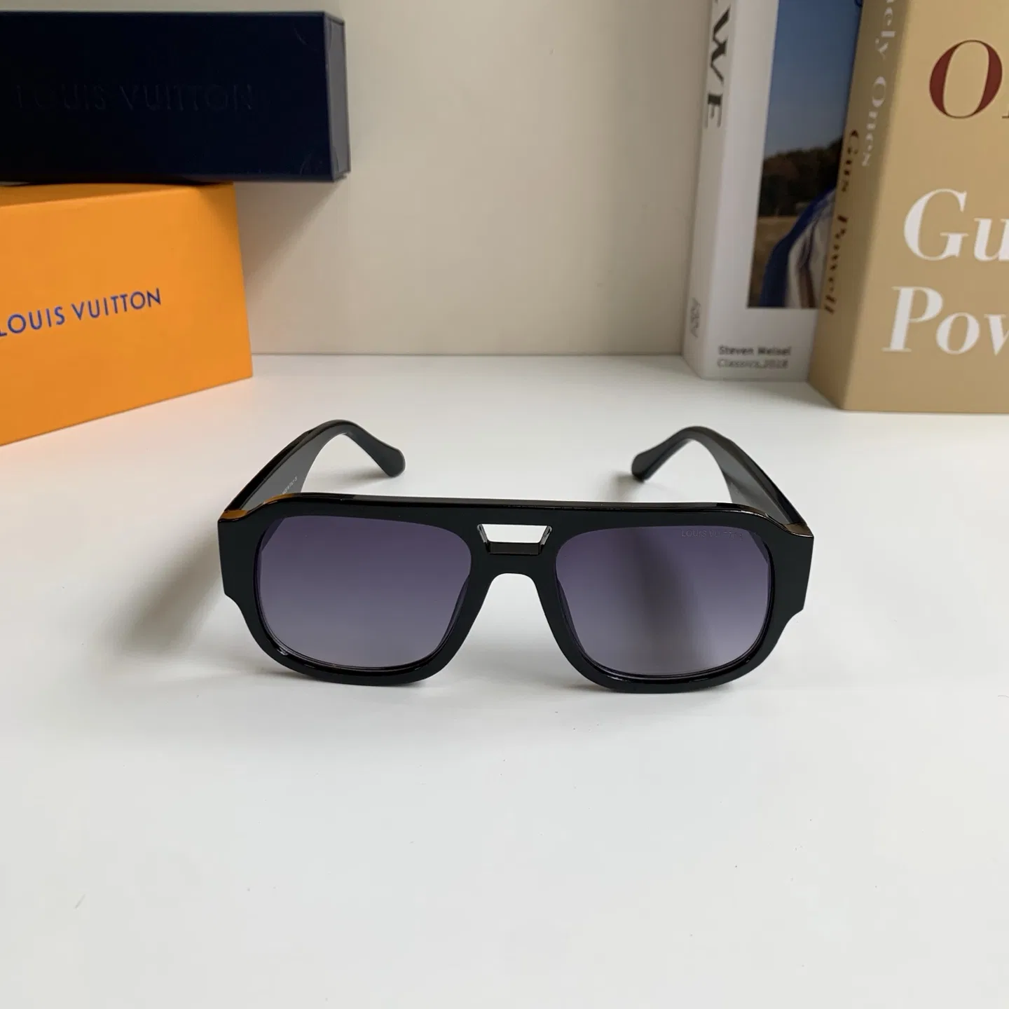 LV 27FW QVUSQNN 245 선글라스 3