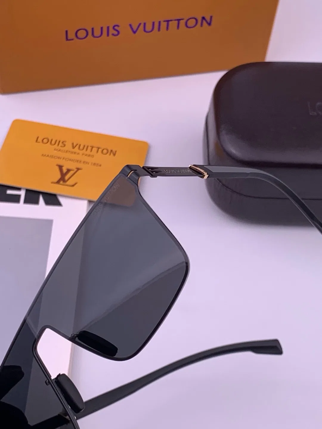 LV 27FW QVUSQNN 249 선글라스 5