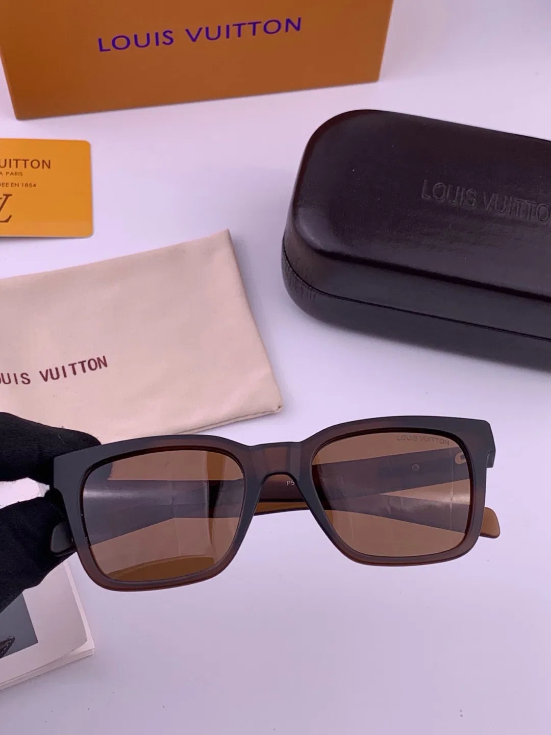 LV 27FW QVUSQNN 253 선글라스 3