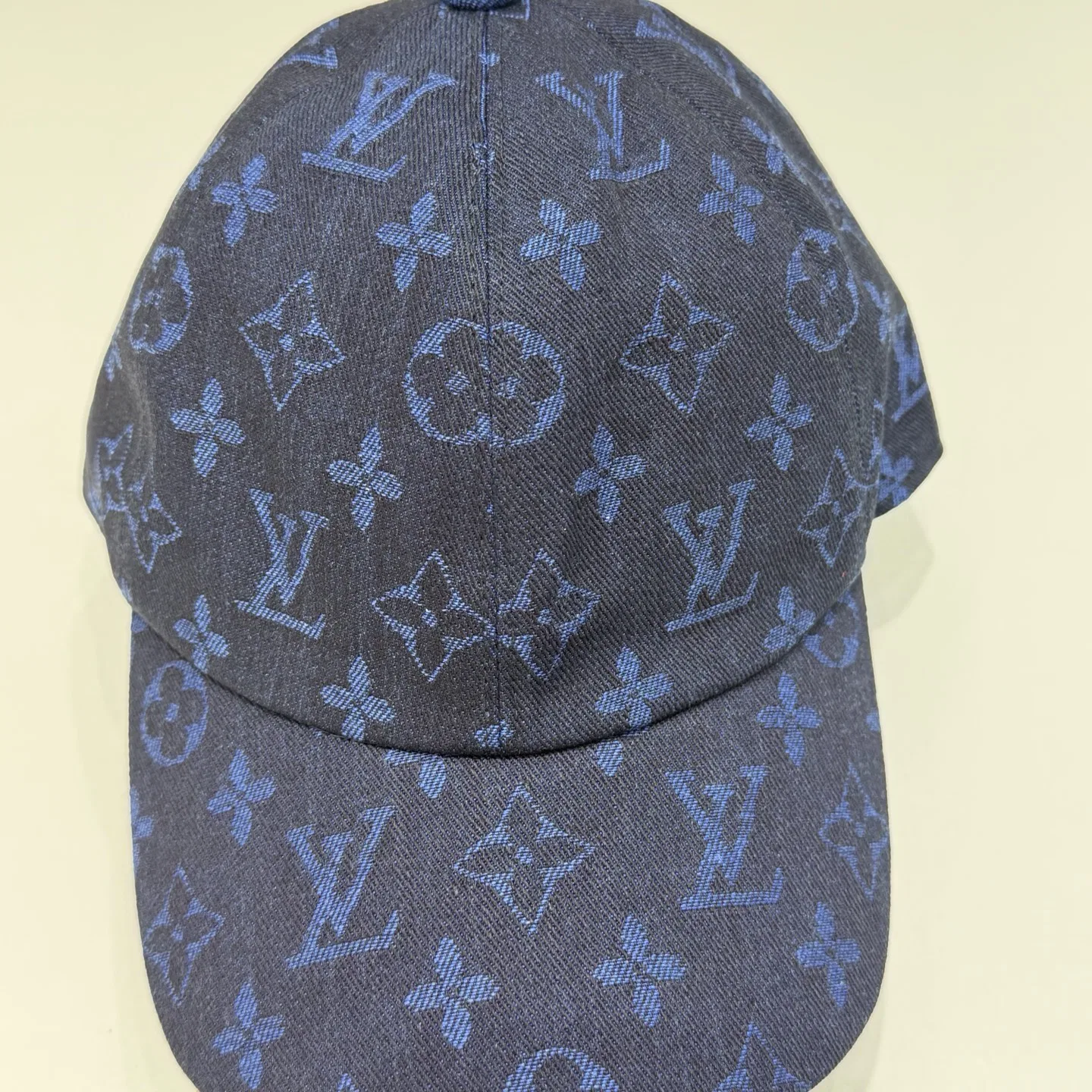 LV 27FW RMGAGGS 002 버킷백 4