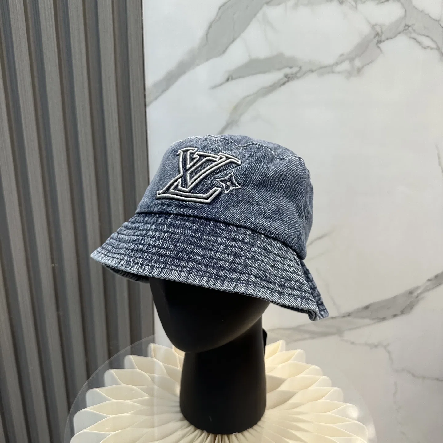 LV 27FW RMGAGGS 006 버킷햇