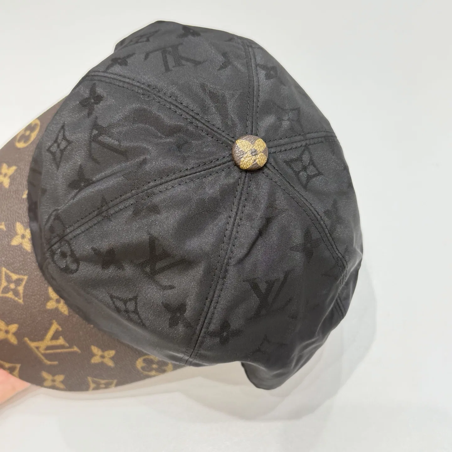 LV 27FW RMGAGGS 009 볼캡 5