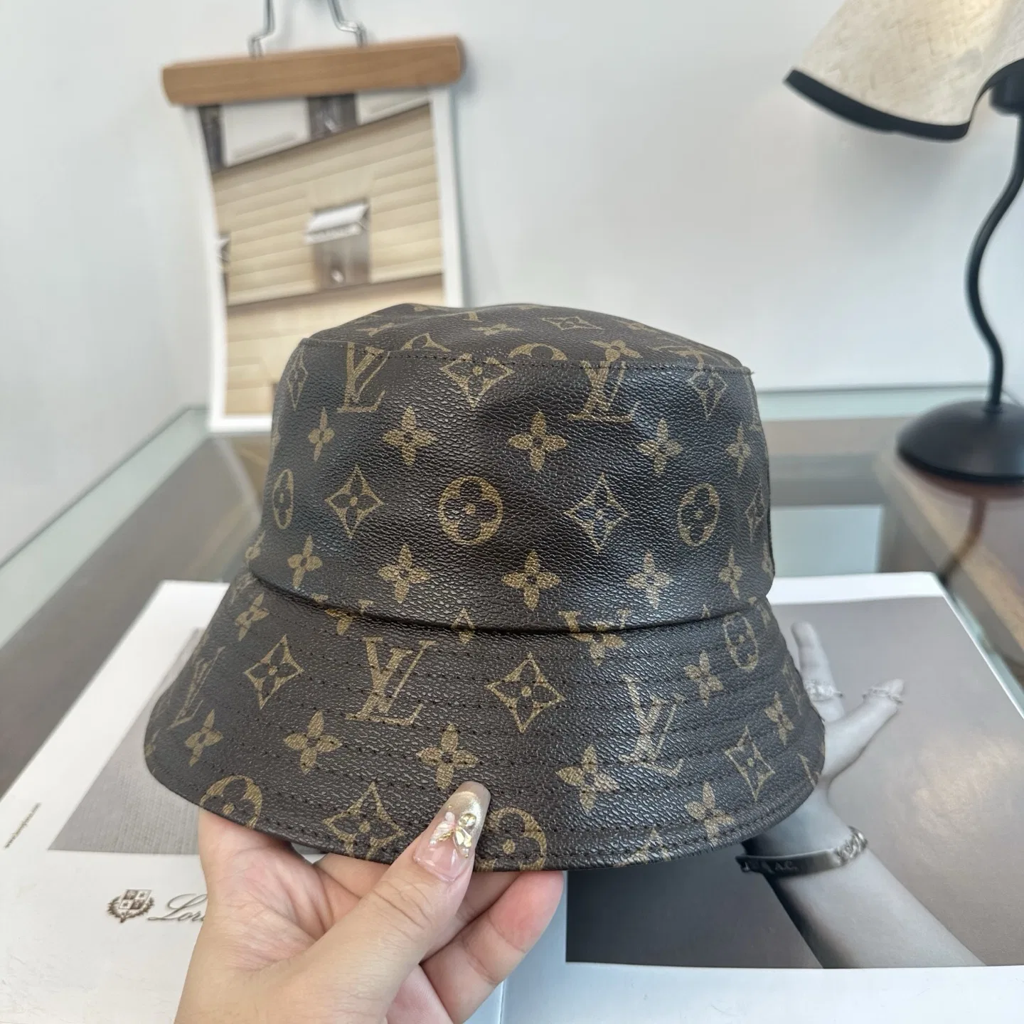 LV 27FW RMGAGGS 012 버킷햇 4