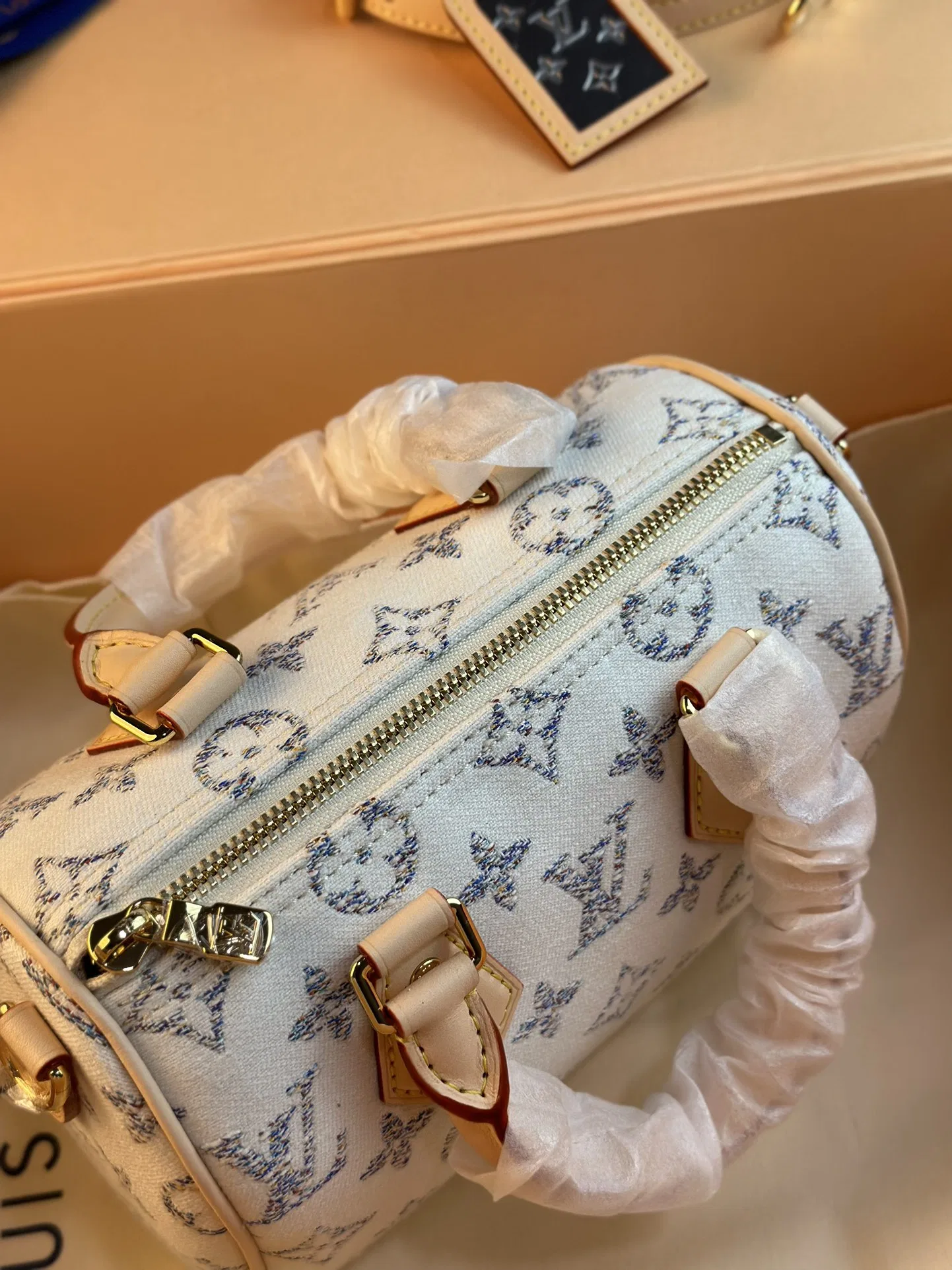 LV 27FW VCICDVH 005 토트백 6