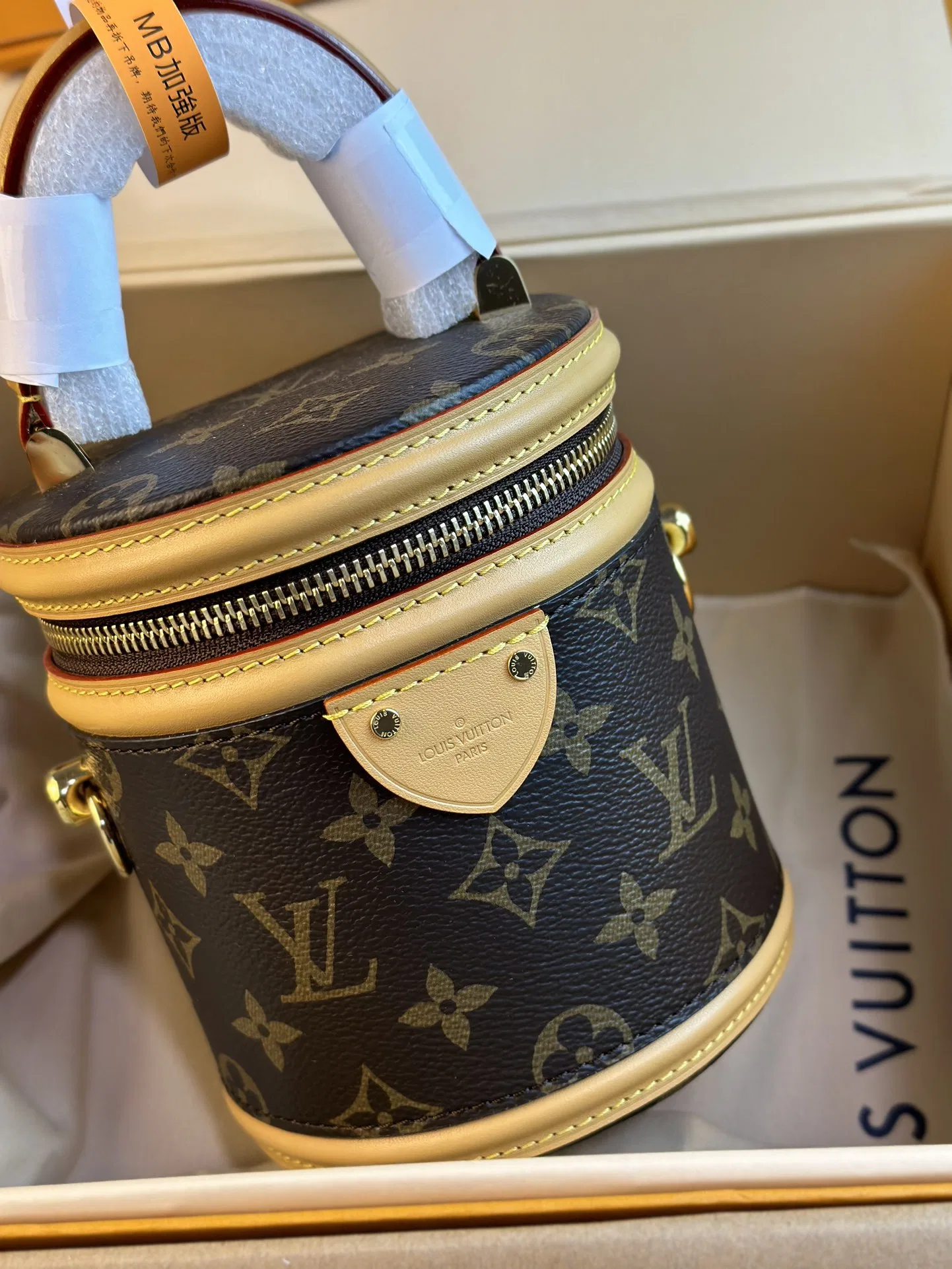 LV 27FW VCICDVH 006 미니토트백