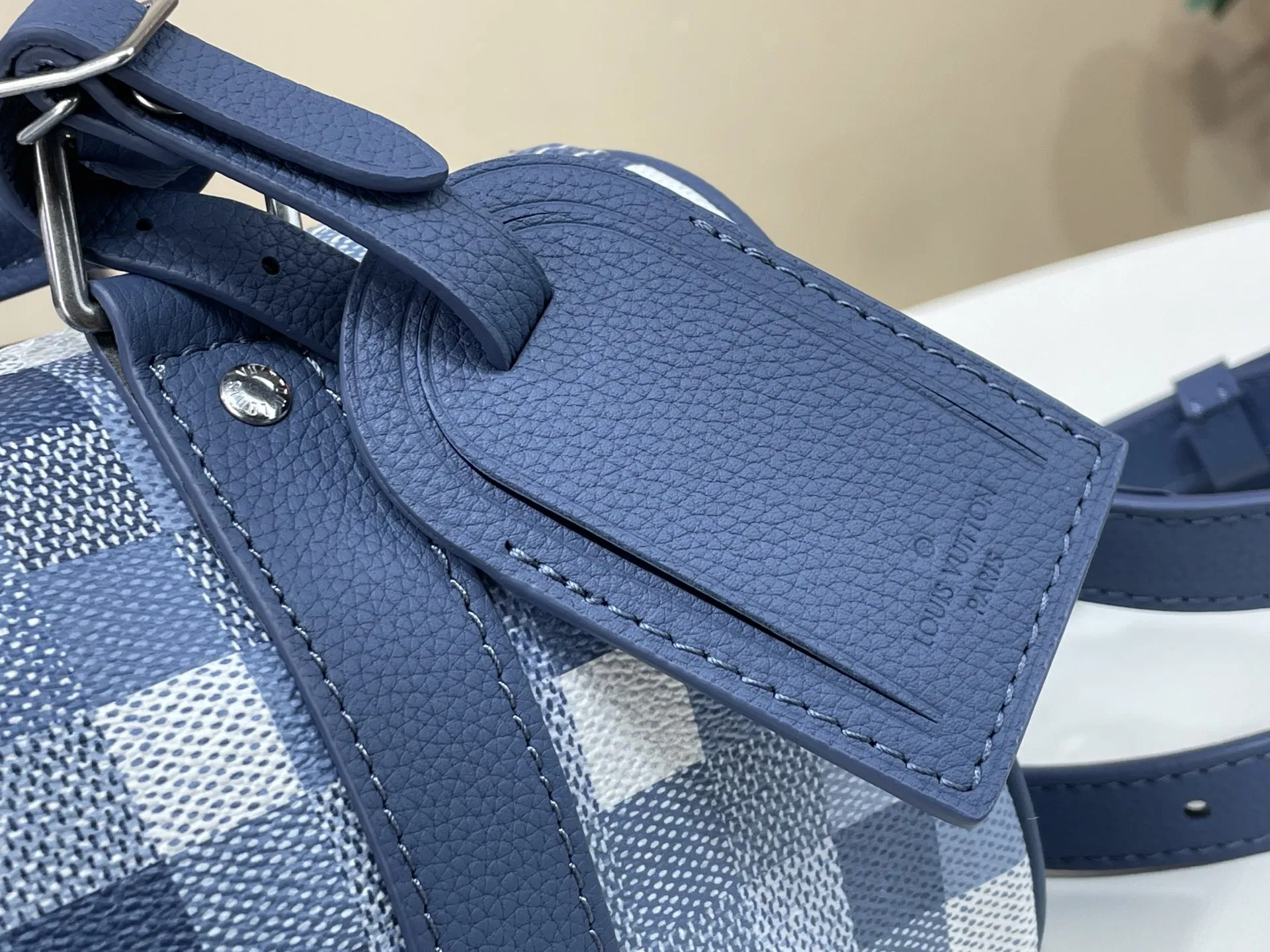 LV 27FW VCICDVH 023 토트백 5