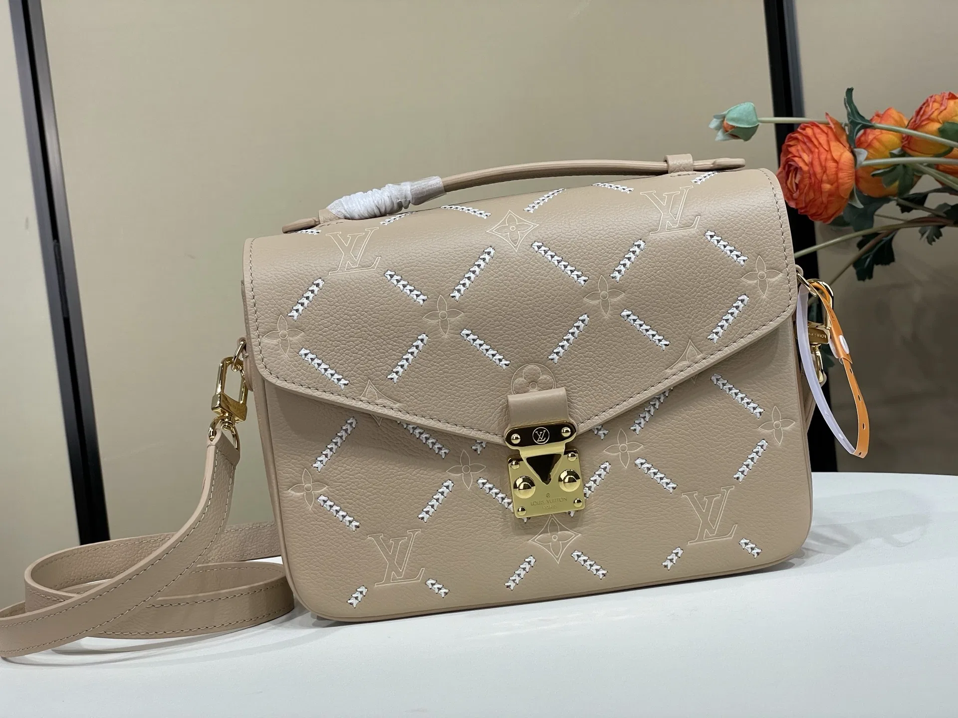 LV 27FW VCICDVH 026 토트백